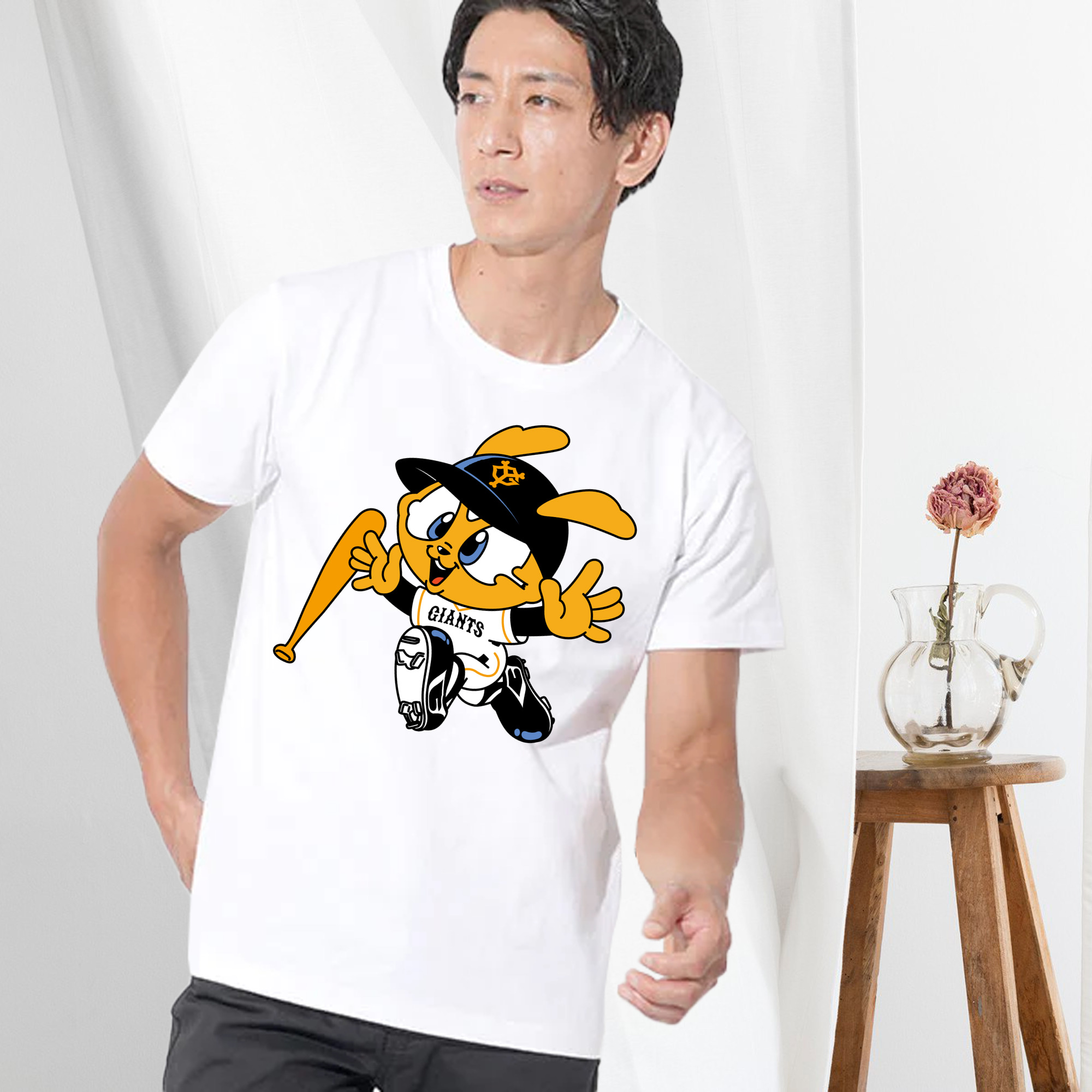 YOMIURI GIANTS MASCOT APPLICATION Happy Logo