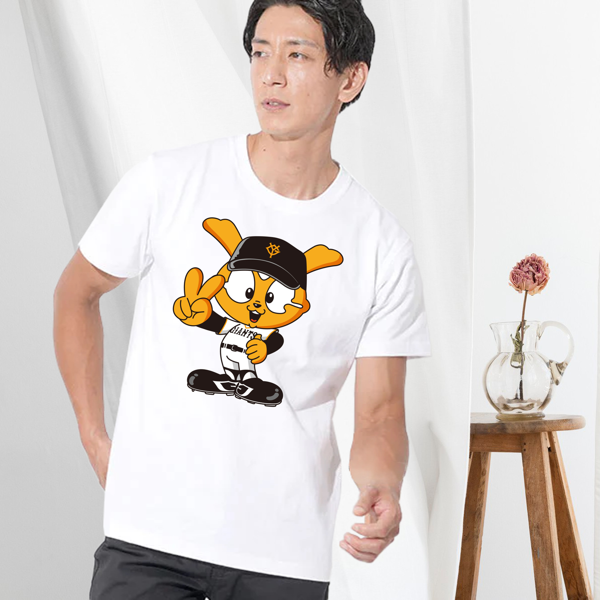 YOMIURI GIANTS MASCOT GIABBIT 2024 APPLICATION SMILE AND VICTORY Logo