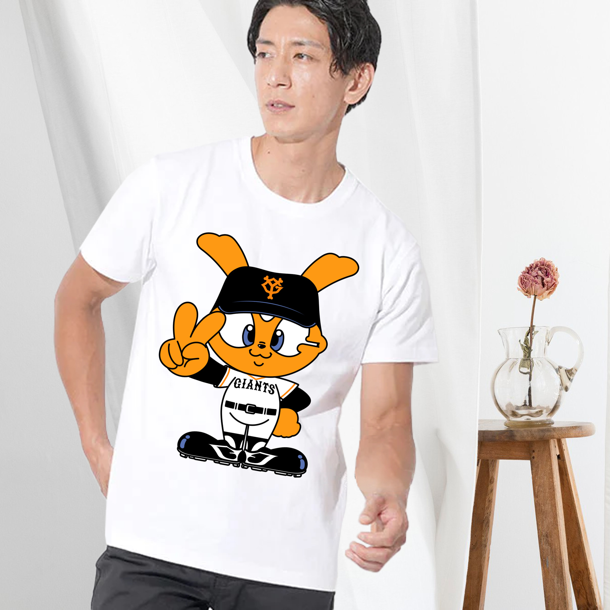 YOMIURI GIANTS MASCOT GIABBIT APPLICATION VICTORY Logo