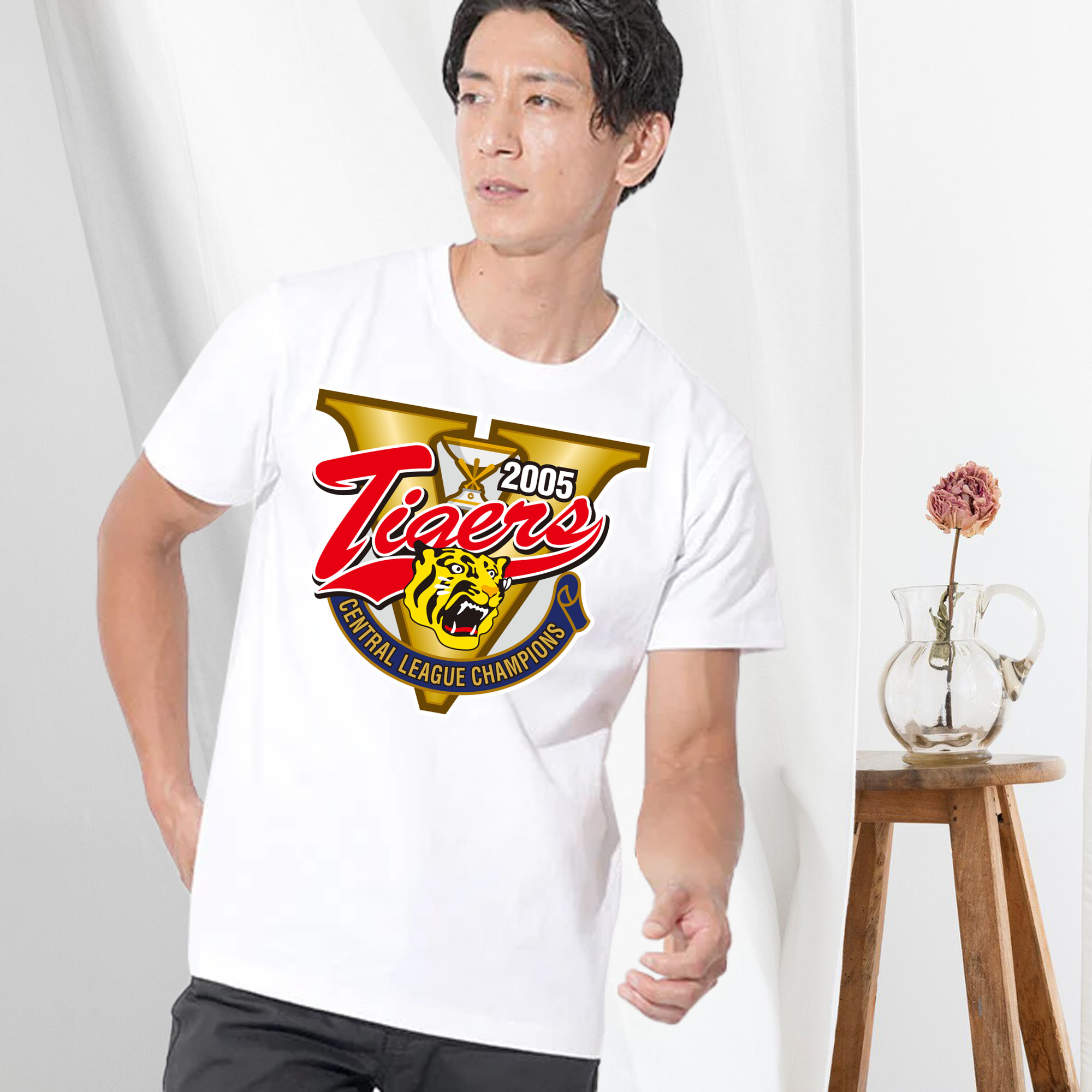 HANSHIN TIGERS 2005 CENTRAL LEAGUE CHAMPIONS Logo