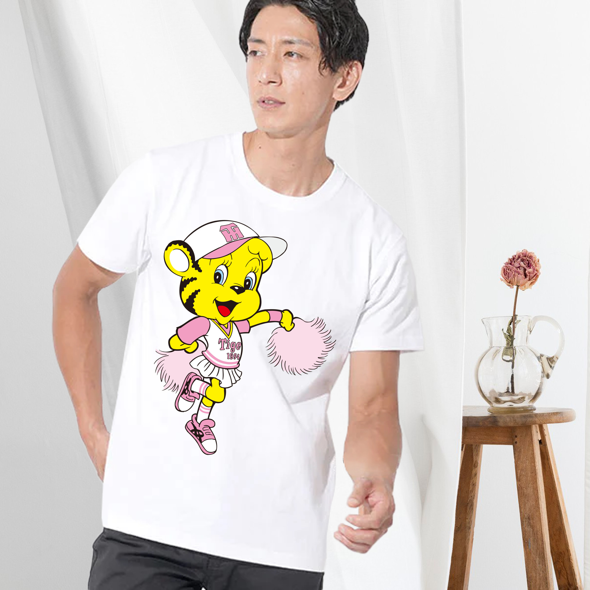 HANSHIN TIGERS MASCOT LUCKY OLD APPLICATION CHEERING FURRY Logo