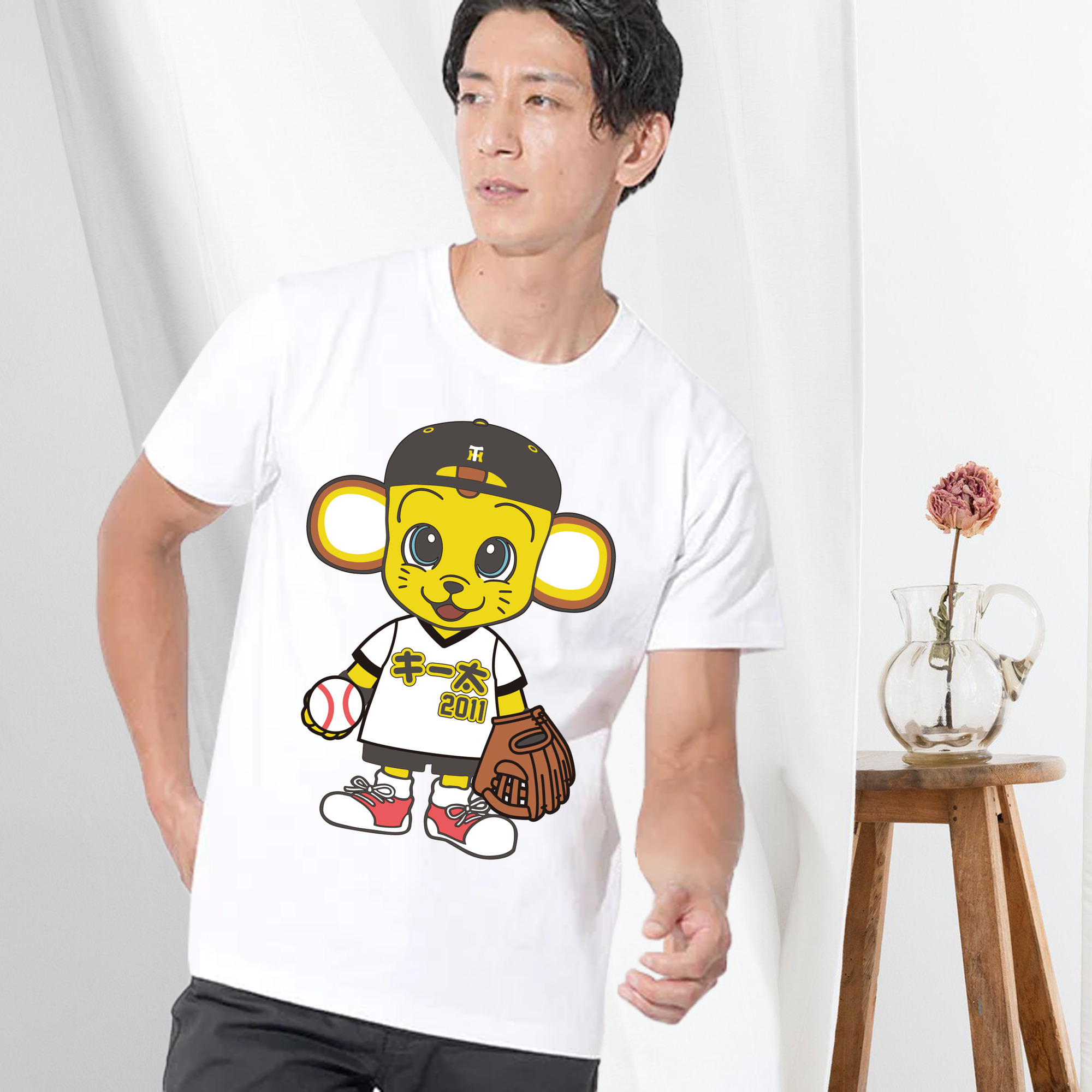 HANSHIN TIGERS MASCOT KITA APPLICATION HOT BISCUITS Logo