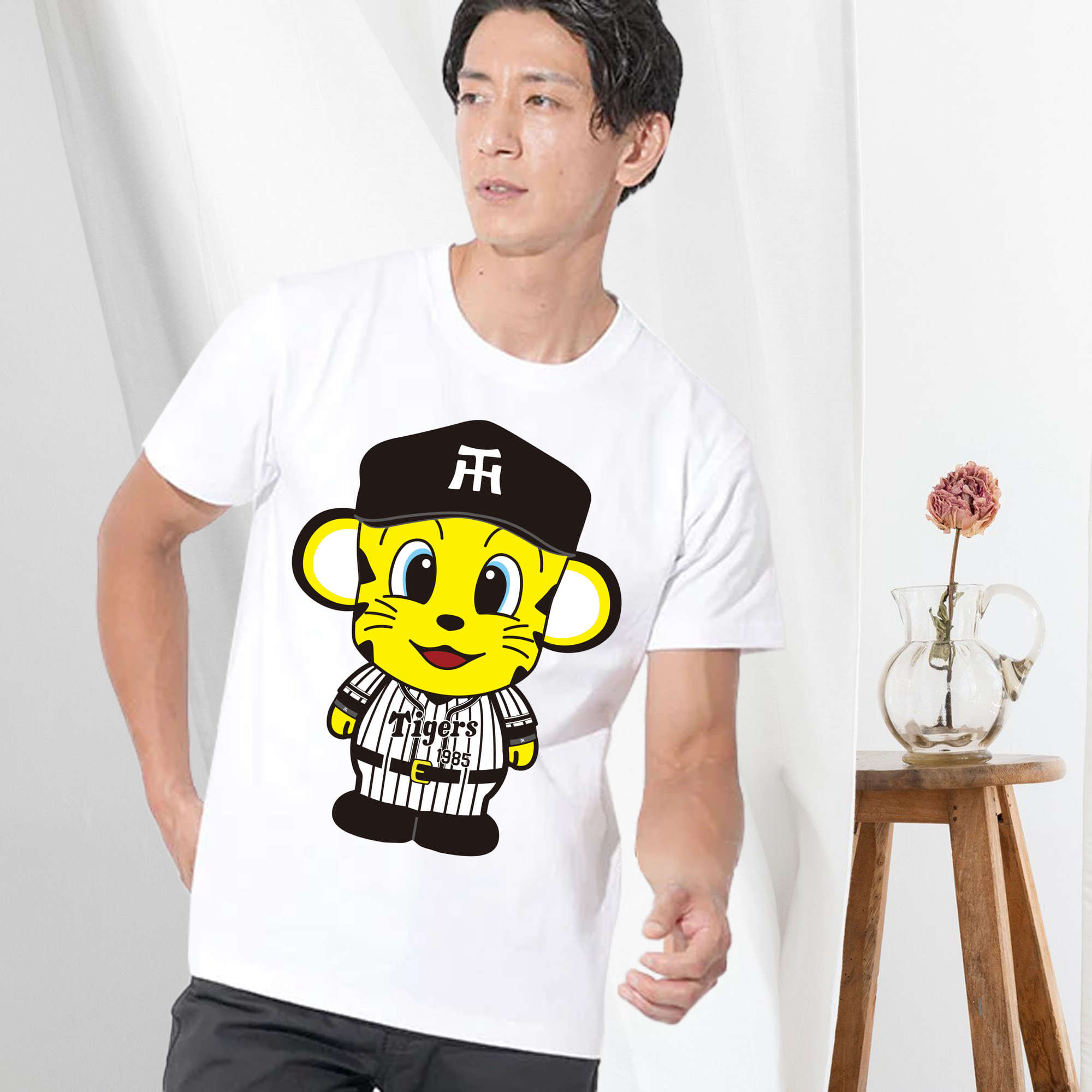 HANSHIN TIGERS MASCOT TO-LUCKY APPLICATION KID STAND 2015 Logo