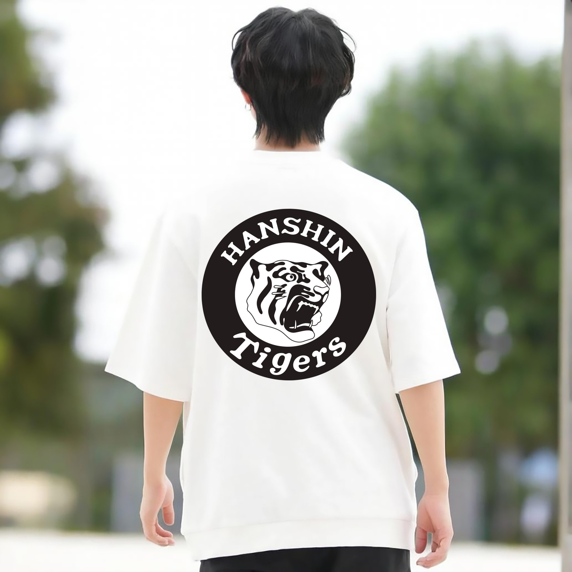 HANSHIN TIGERS EMBLEM APPLICATION WHITE BLACK Logo