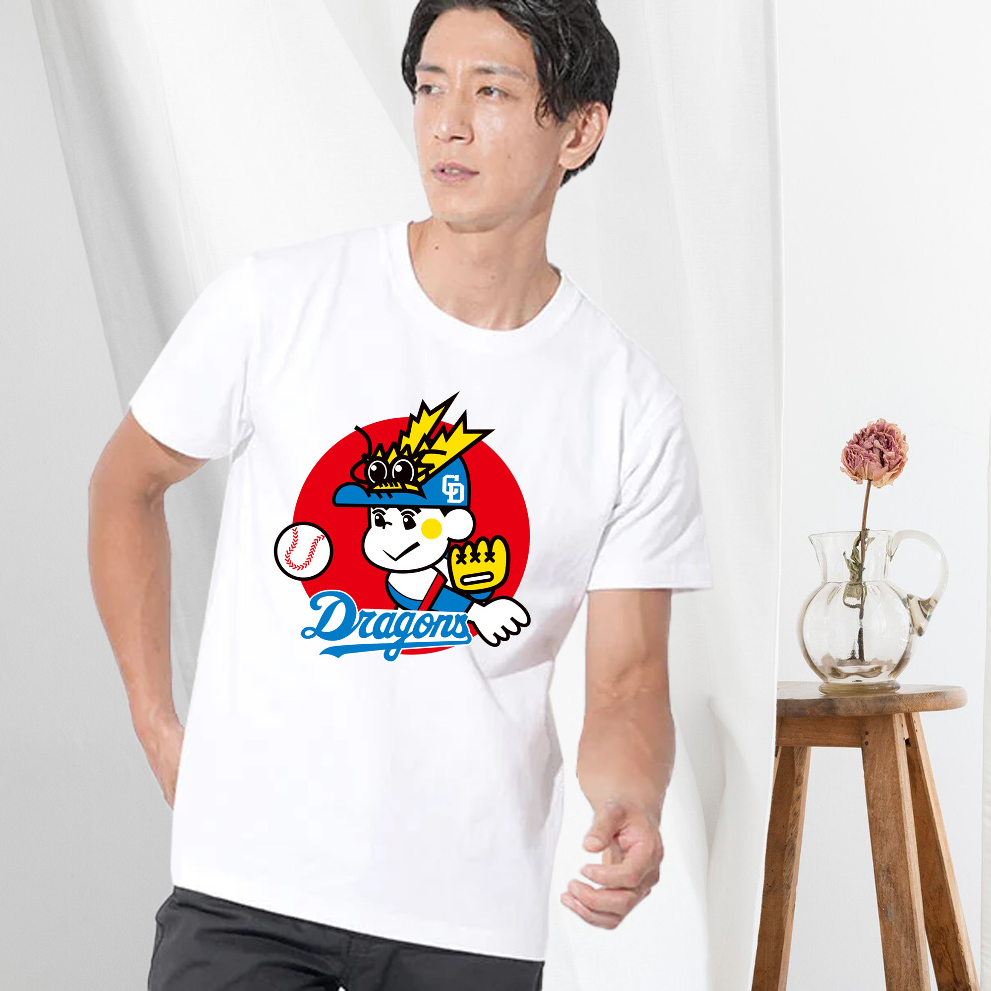 CHUNICHI DRAGONS OLD EMBLEM PITCHING VERSION Logo