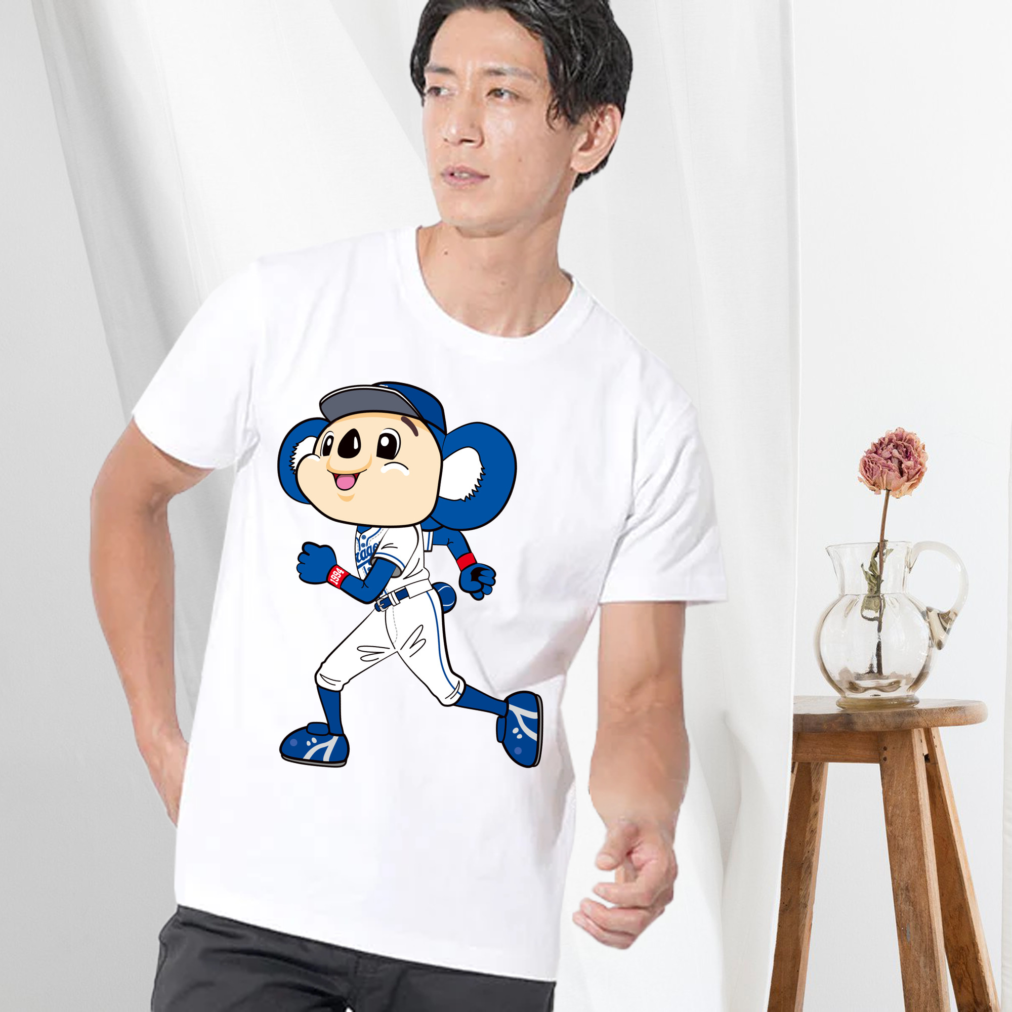 CHUNICHI DRAGONS MASCOT DOALA APPLICATION RUNNING Logo