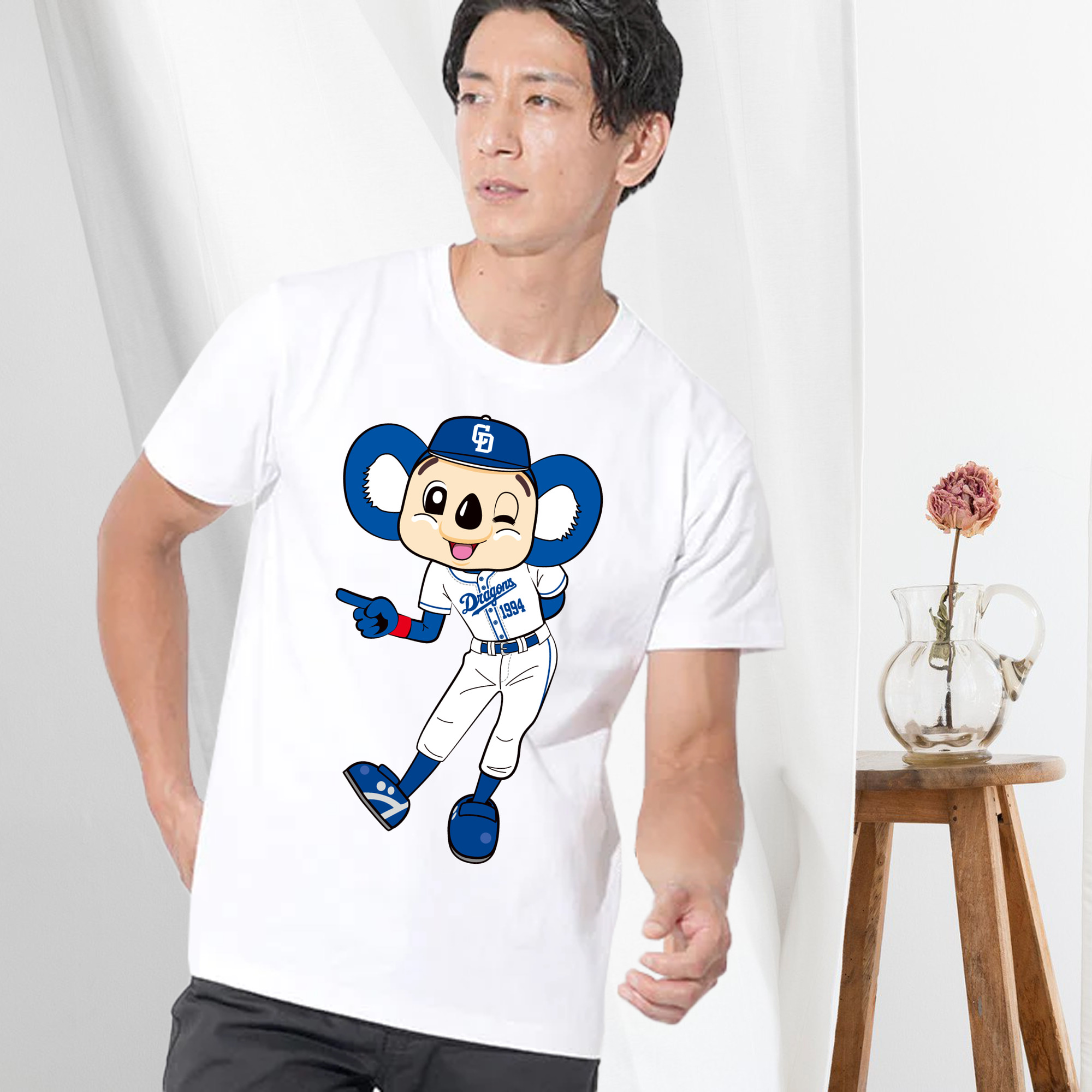 CHUNICHI DRAGONS MASCOT DOALA APPLICATION WINK INDICIATION Logo