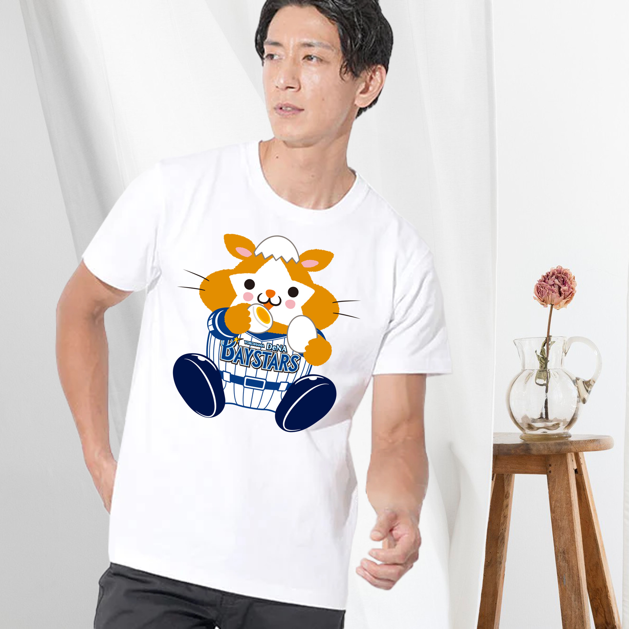 YOKOHAMA DeNA BAYSTARS MASCOT DB.STARMAN APPLICATION EAT EGG Logo