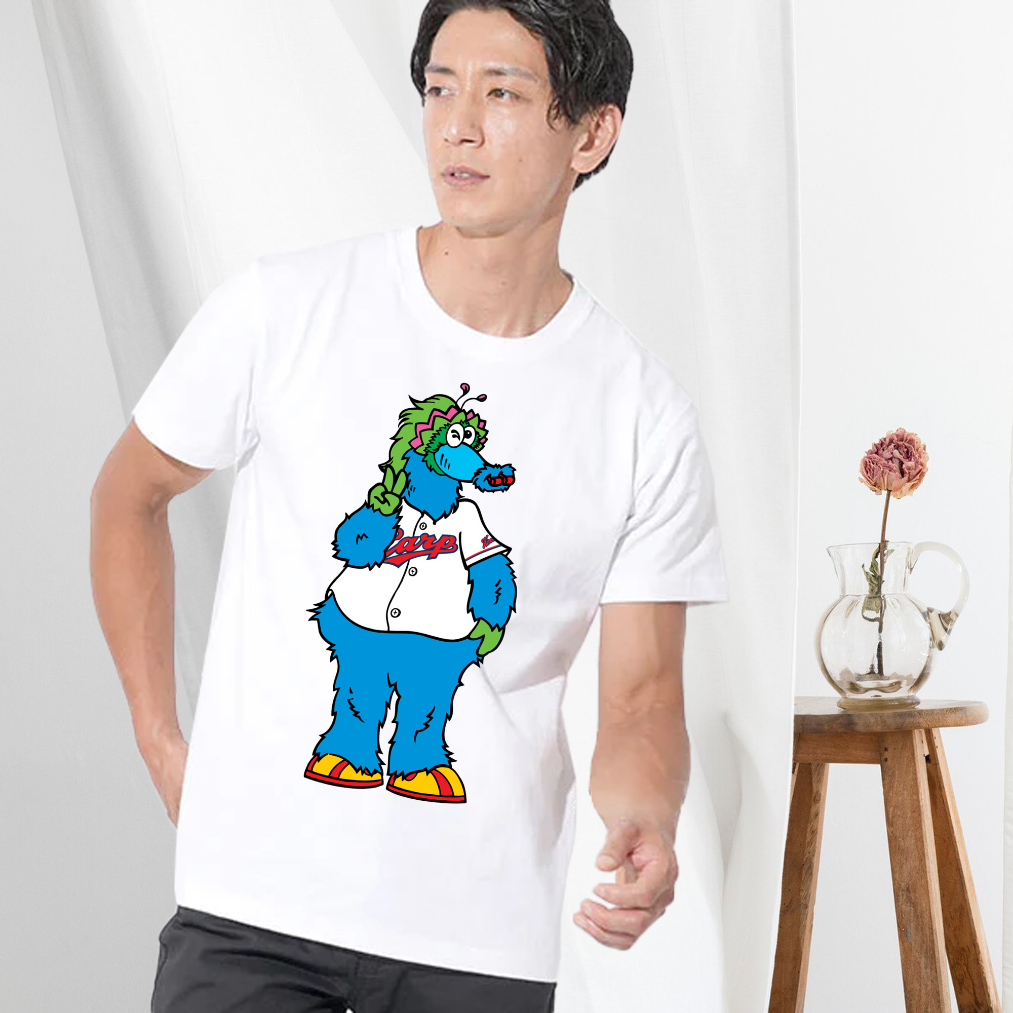 HIROSHIMA TOYO CARP MASCOT SLYLY APPLICATION WINK Yes Logo