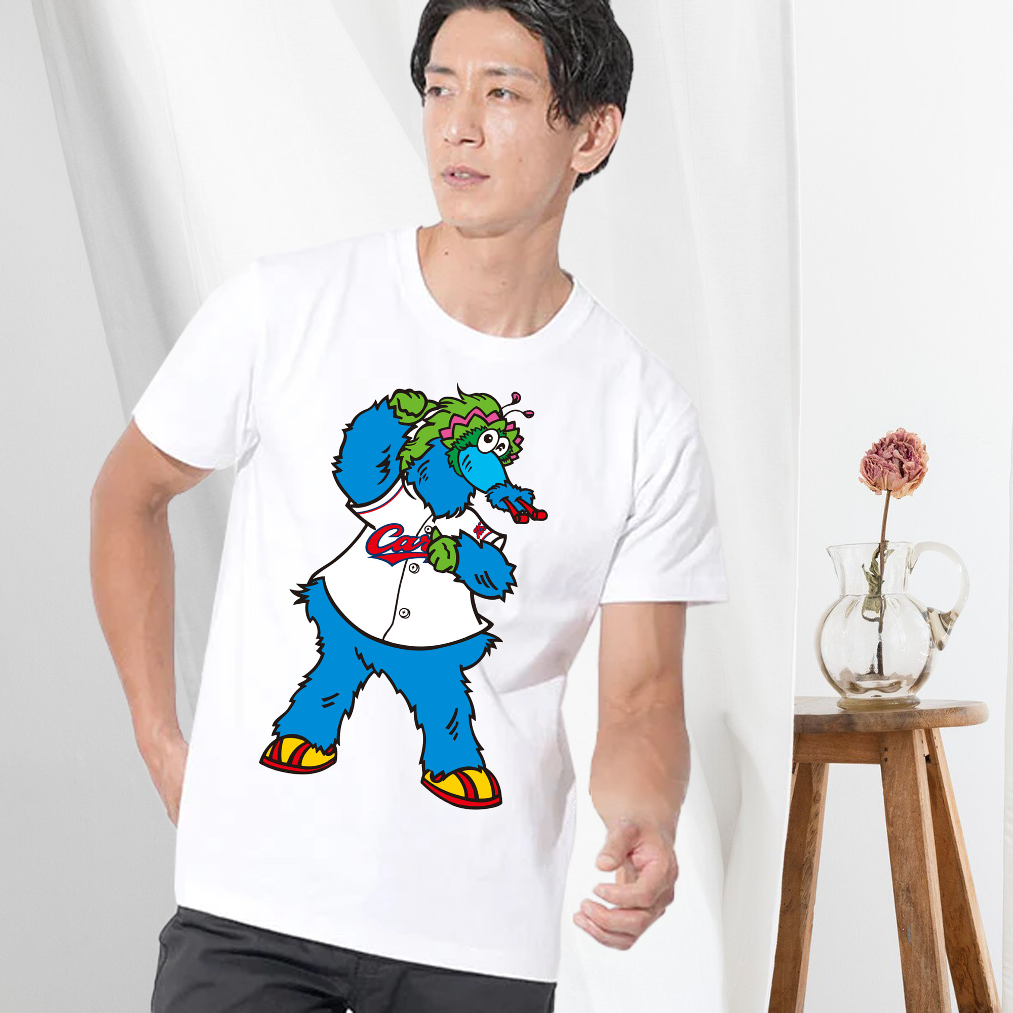 HIROSHIMA TOYO CARP MASCOT SLYLY APPLICATION FIGHTING Logo