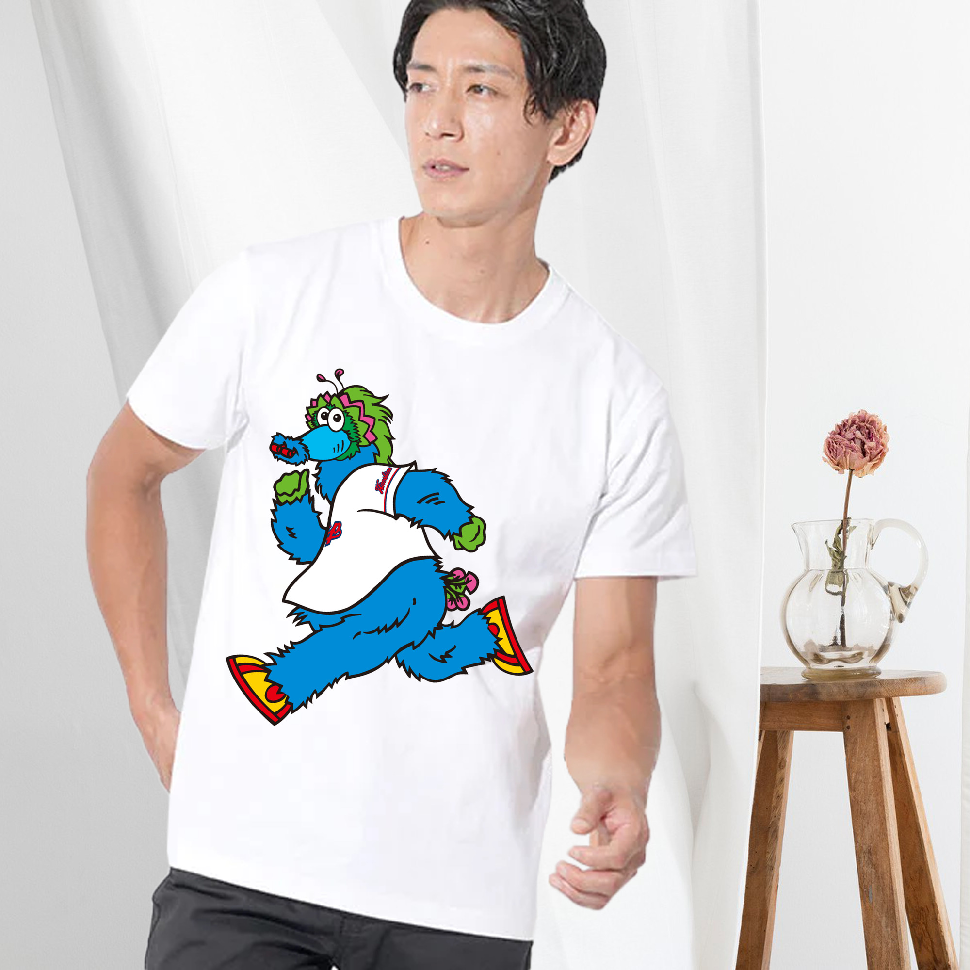 HIROSHIMA TOYO CARP MASCOT SLYLY APPLICATION RUNNING Logo