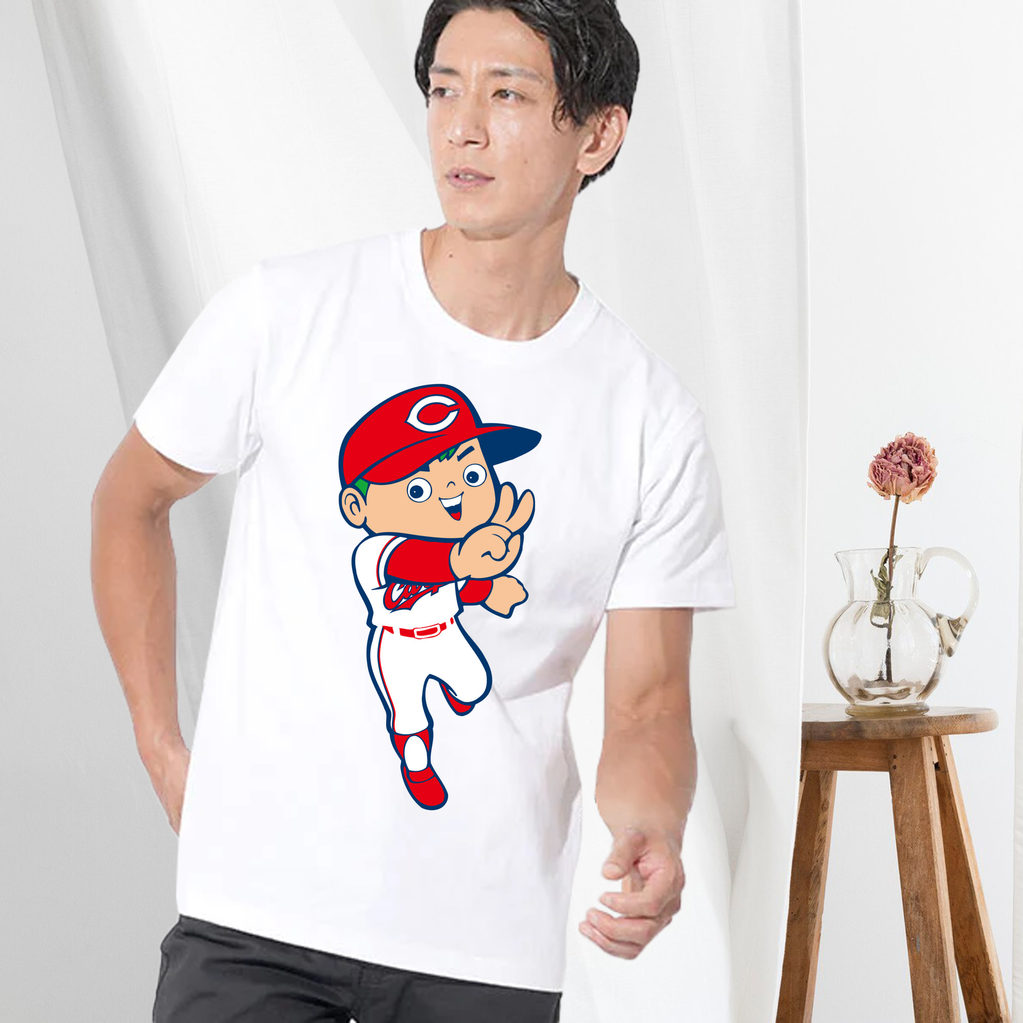 HIROSHIMA TOYO CARP MASCOT APPLICATION THROW Logo