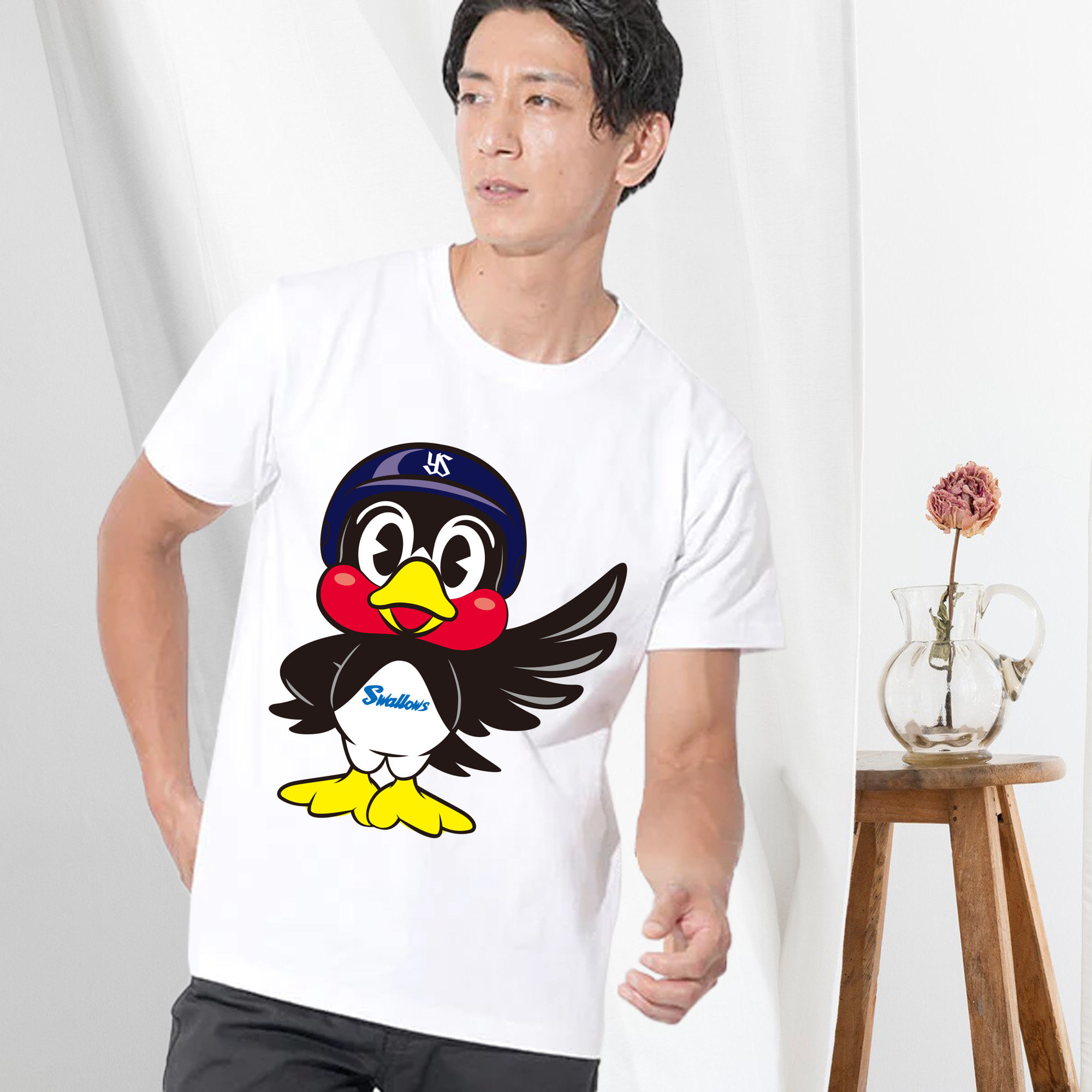TOKYO YAKULT SWALLOWS MASCOT TSUBAKURO WING FIGHTING APPLICATION Logo