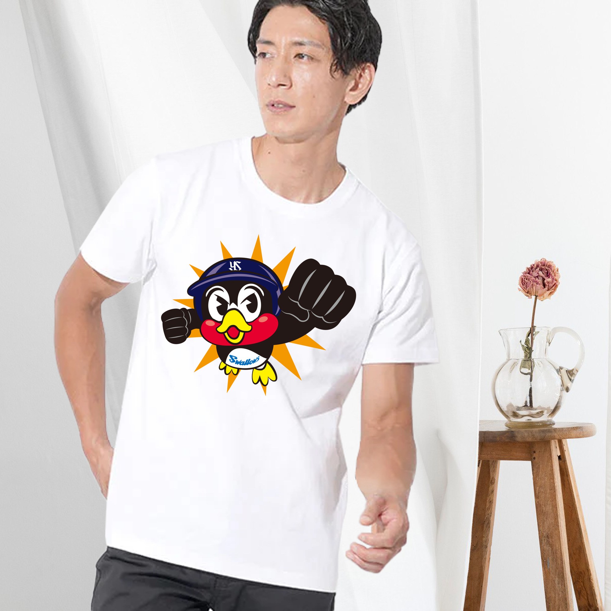 TOKYO YAKULT SWALLOWS MASCOT TSUBAKURO PUNCH FIGHTING APPLICATION Logo