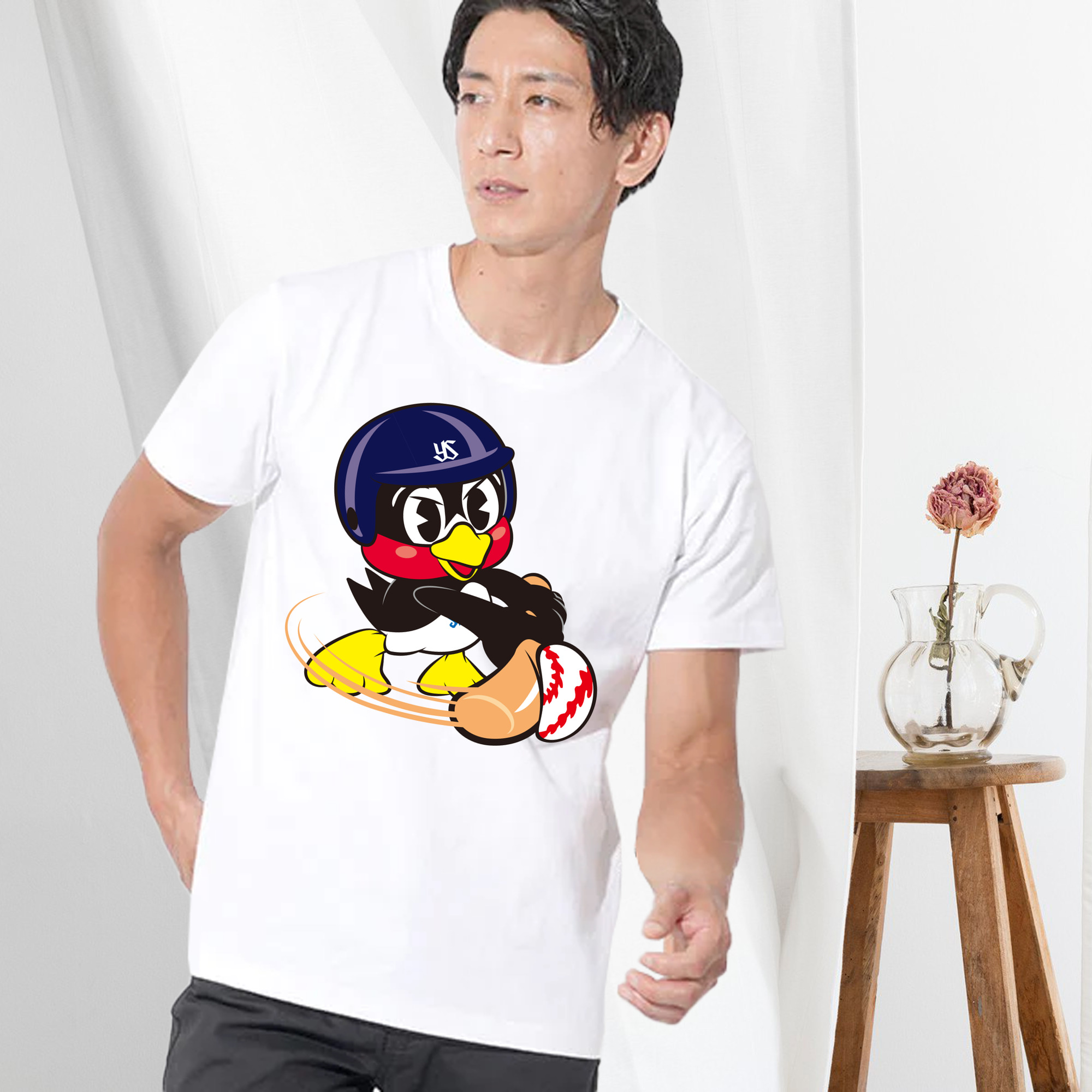 TOKYO YAKULT SWALLOWS MASCOT TSUBAKURO RIGHT-HANDED BATTER APPLICATION Logo