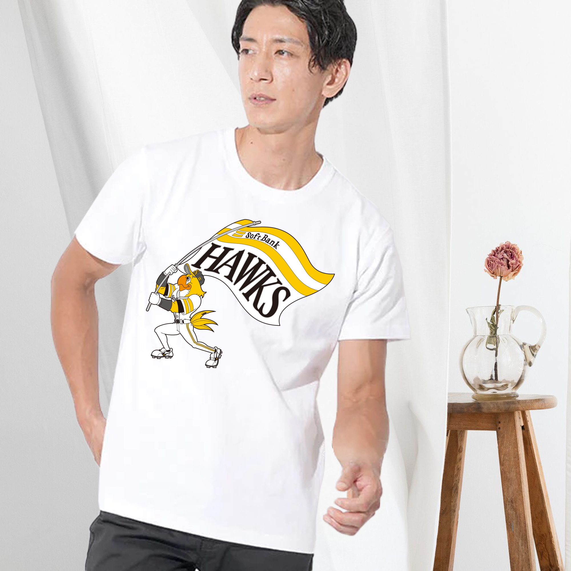 FUKUOKA SOFTBANK HAWKS MASCOT HARRY HAWK FLAG Logo