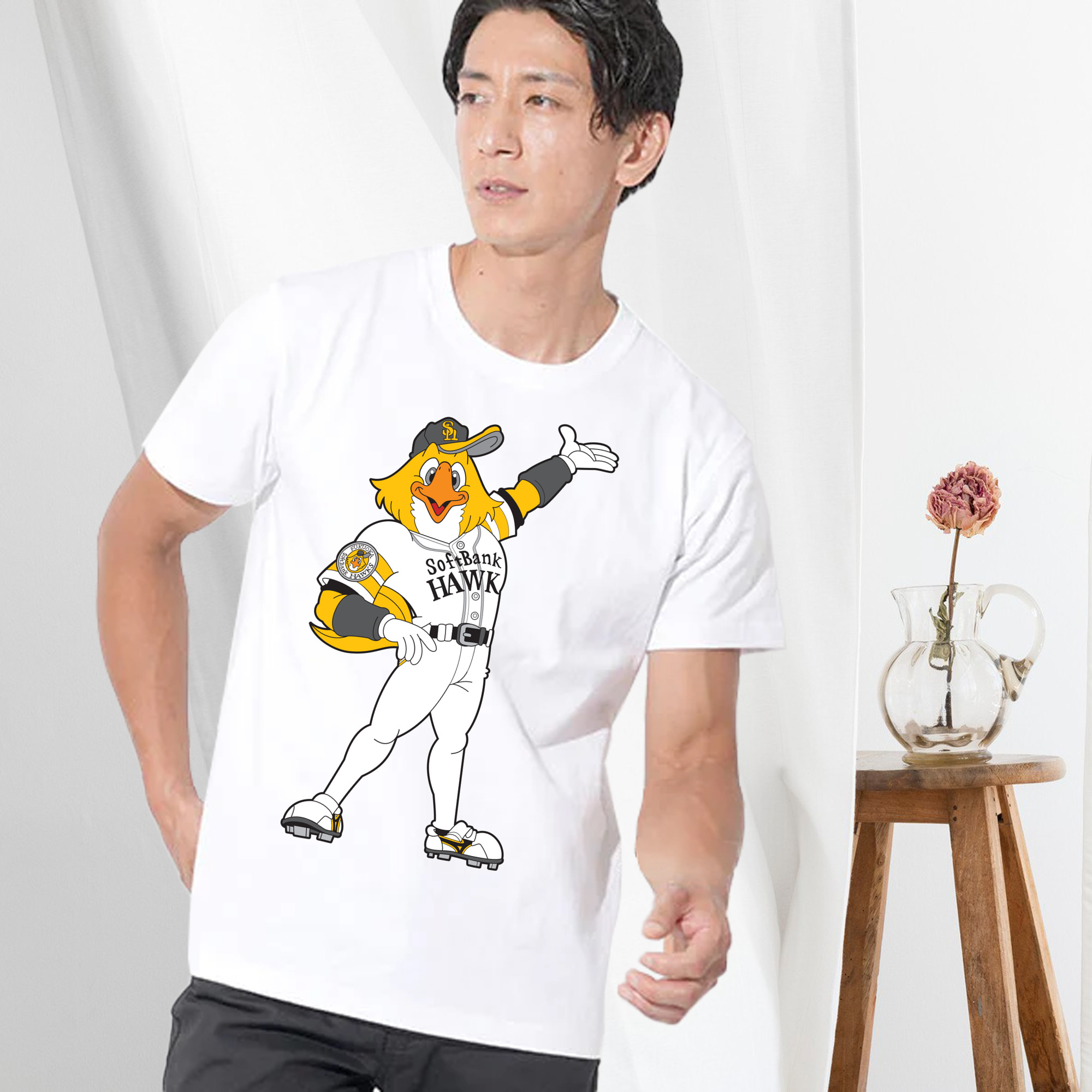 FUKUOKA SOFTBANK HAWKS MASCOT HARRY HAWK APPLICATION INTRODUCTION Logo