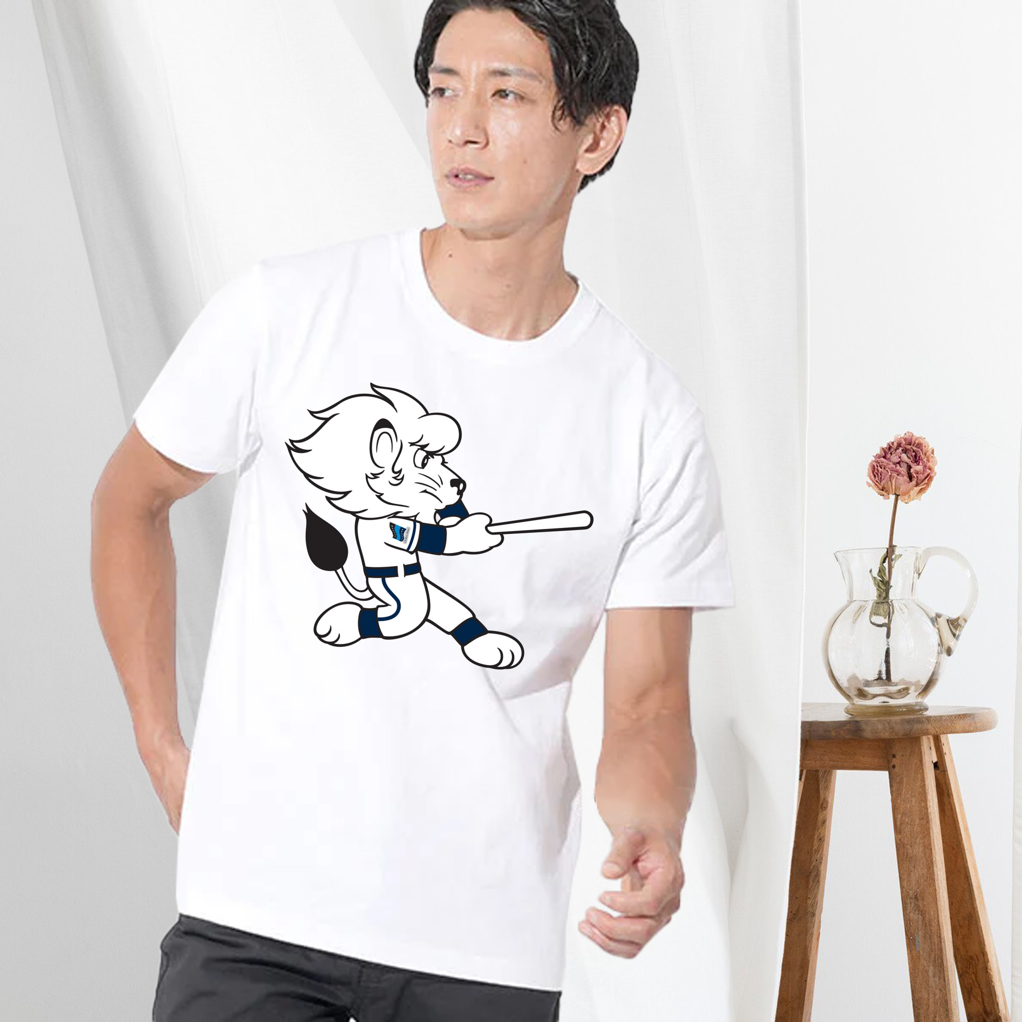 SAITAMA SEIBU LIONS MASCOT LEO BATTING APPLICATION Logo