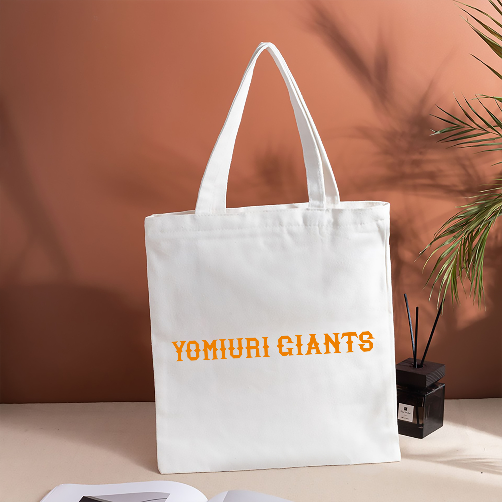 YOMIIURI GIANTS OLD WORDMARK Logo