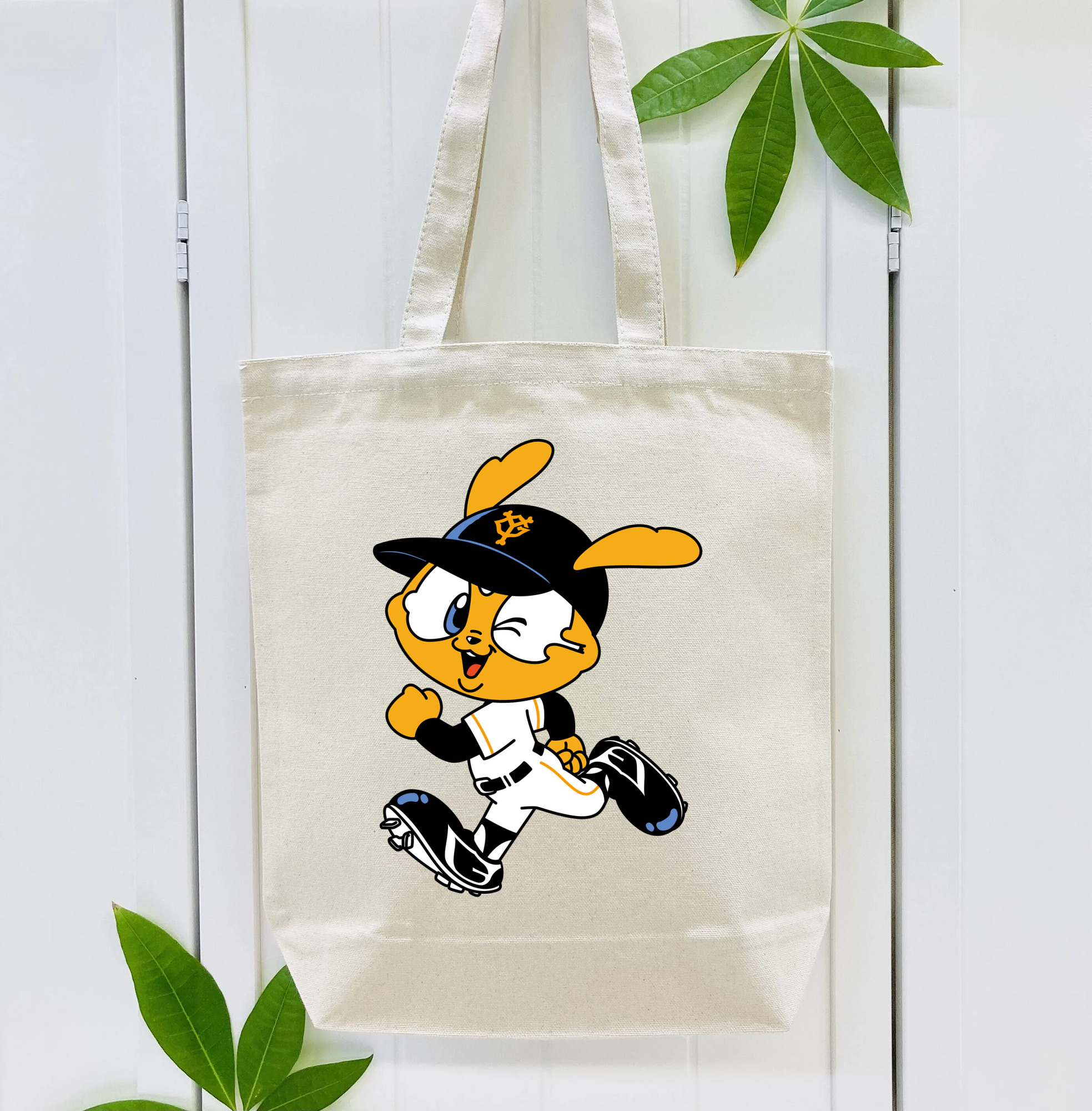 YOMIURI GIANTS MASCOT APPLICATION Running Logo