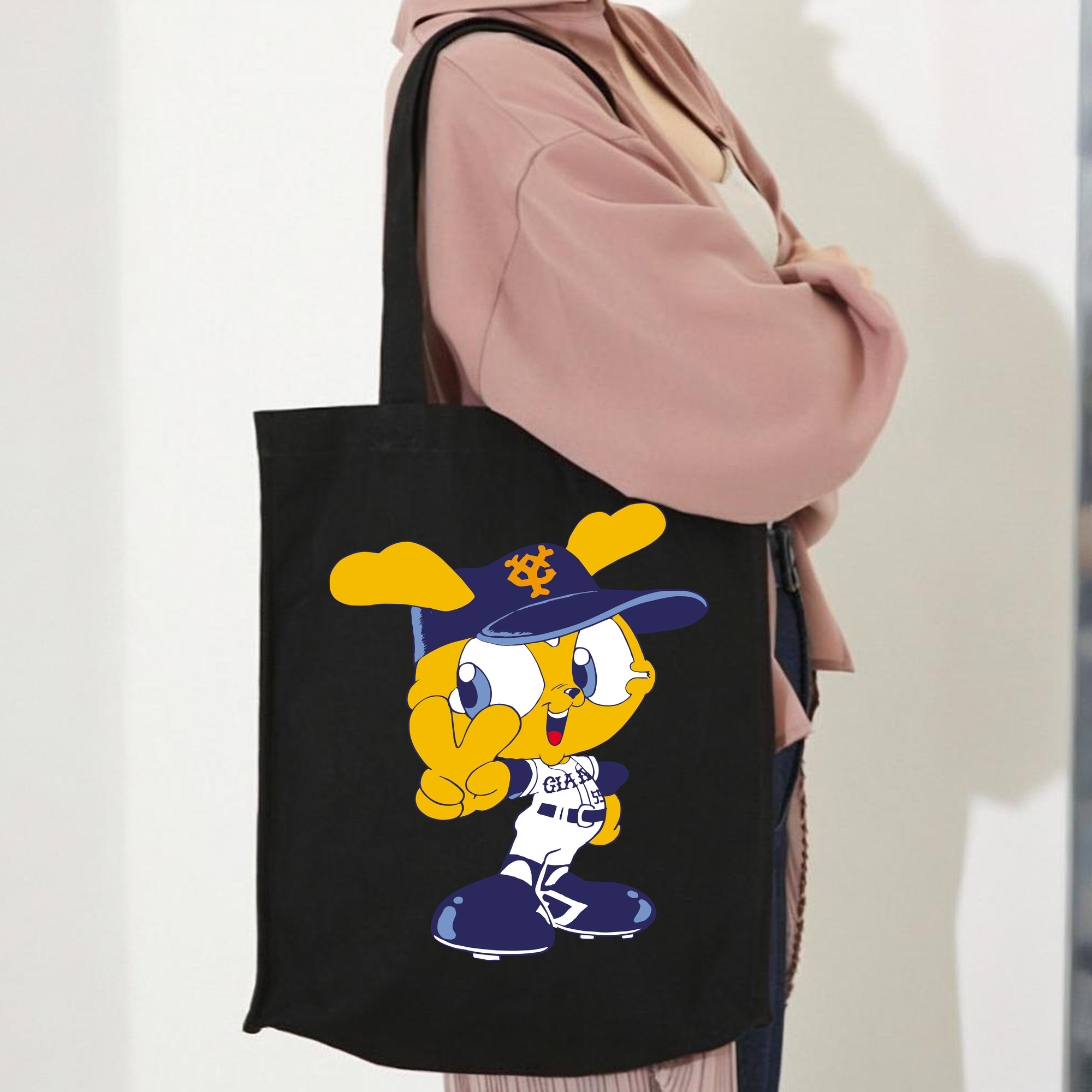 YOMIURI GIANTS MASCOT GIABBIT 2000's EARLY APPLICATION VICTORY Logo