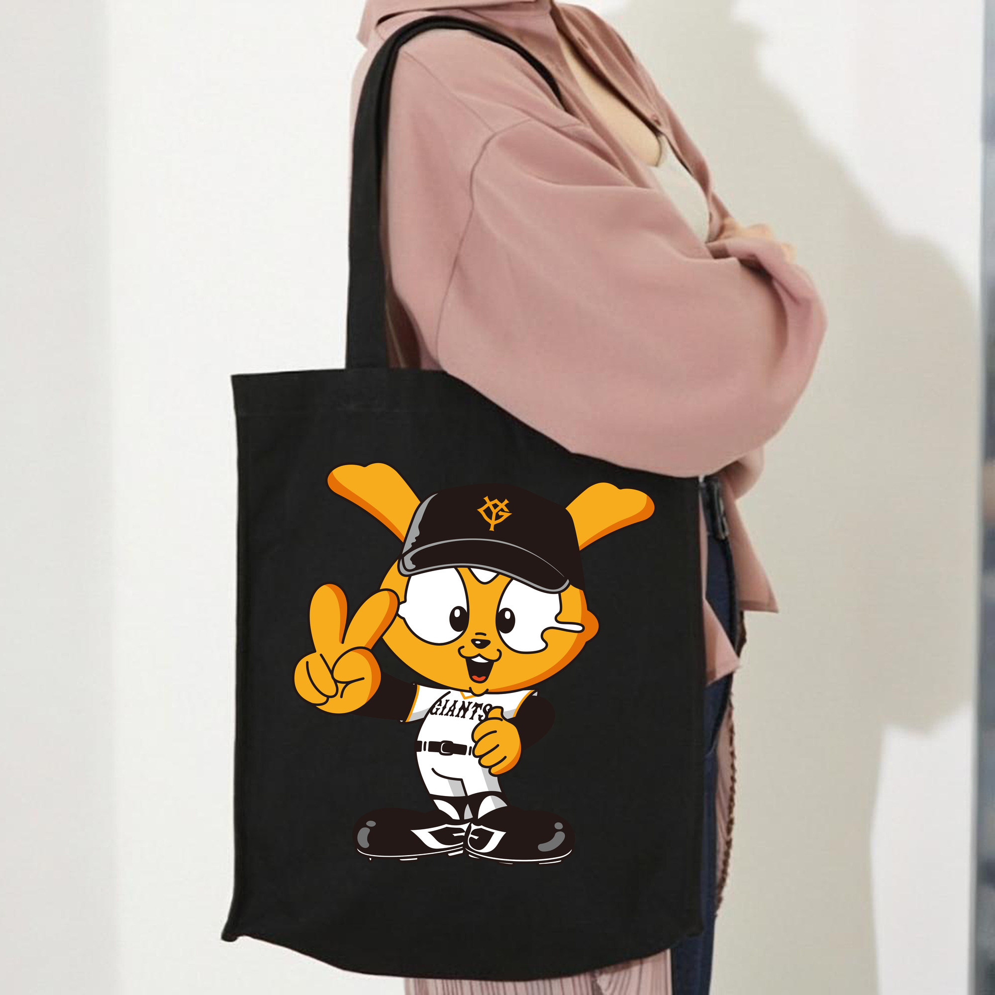 YOMIURI GIANTS MASCOT GIABBIT 2024 APPLICATION SMILE AND VICTORY Logo