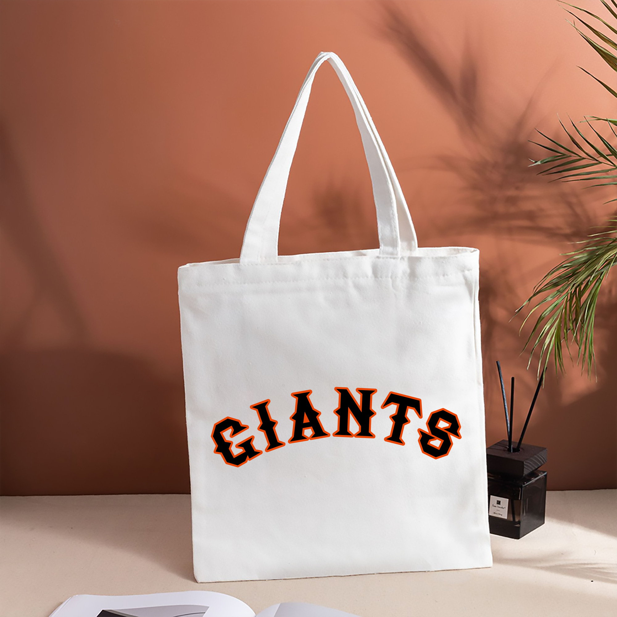 YOMIURI GIANTS OLD WORDMARK APPLICATION INCLINATION Logo