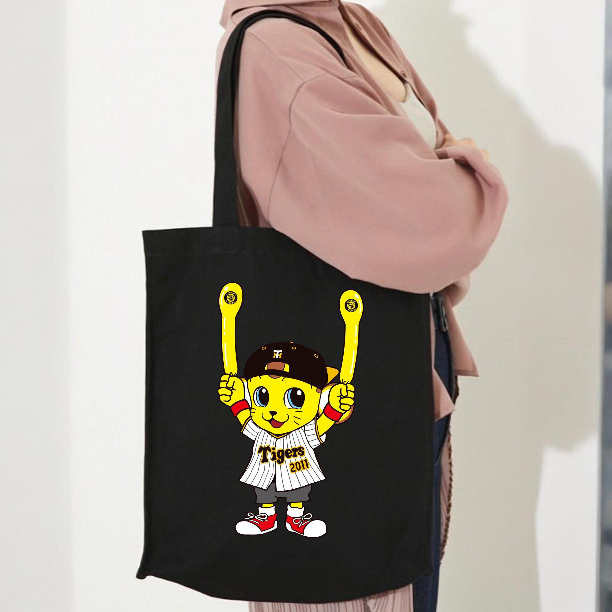 HANSHIN TIGERS MASCOT KITA 2022 HOME UNIFORM APPLICATION BALLOON Logo