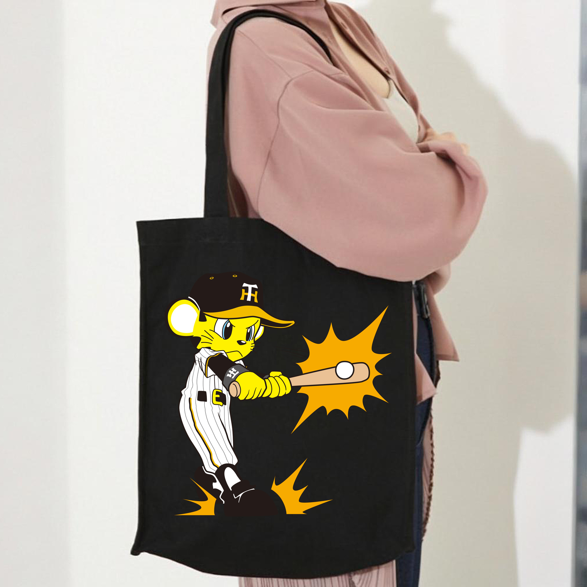 HANSHIN TIGERS MASCOT TO-LUCKY 2022 HOME UNIFORM APPLICATION BATTING Logo