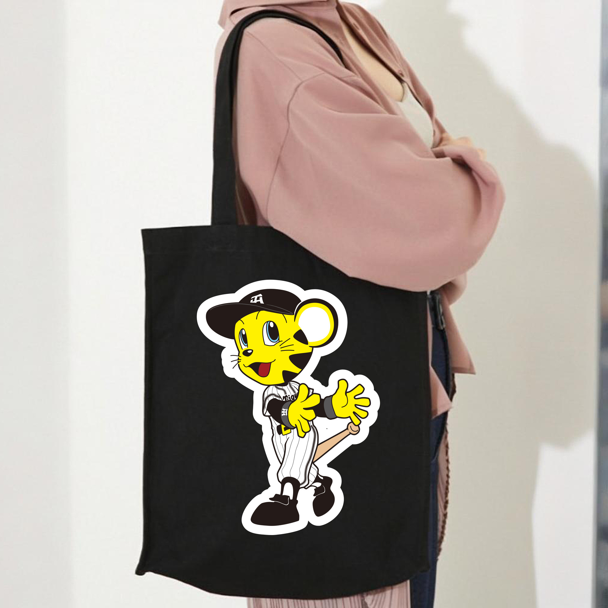 HANSHIN TIGERS MASCOT TO-LUCKY APPLICATION AFTER HITTING 2015 Logo