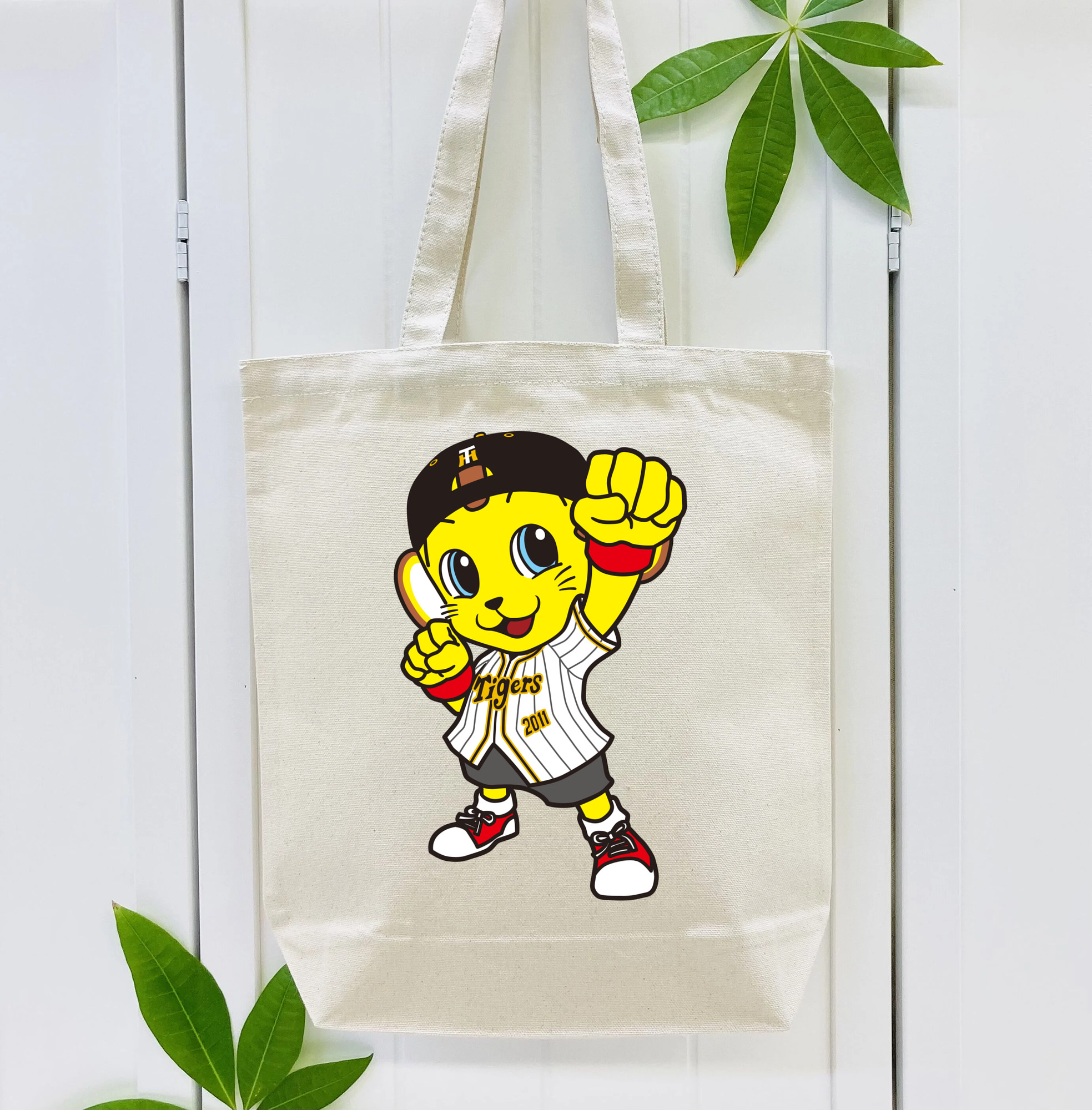 HANSHIN TIGERS MASCOT TO-LUCKY APPLICATION FIGHTING 2010's LATER Logo