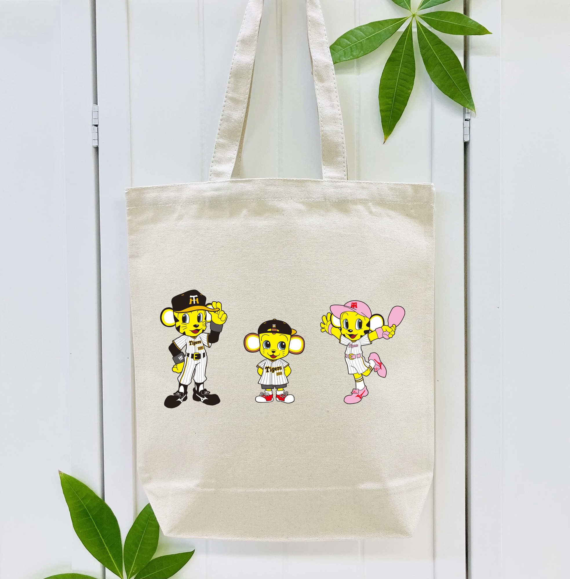 HANSHIN TIGERS MASCOT TO-LUCKY LUCKY KITA 2022 HOME UNIFORM ORIGINAL MIZUNO SPONSOR Logo