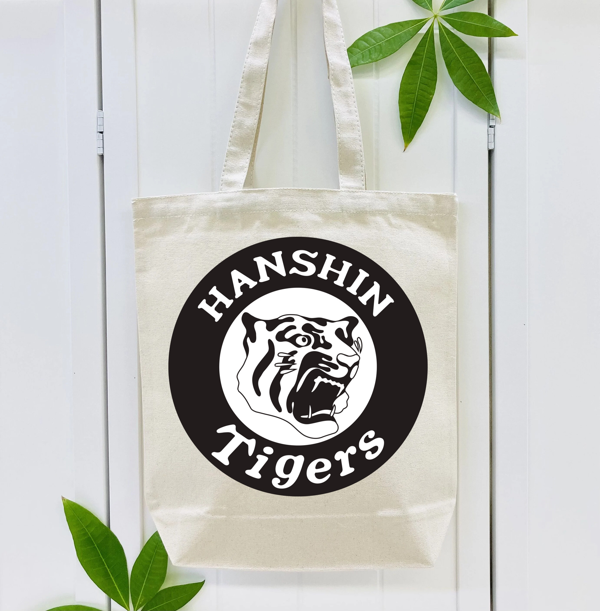 HANSHIN TIGERS EMBLEM APPLICATION WHITE BLACK Logo
