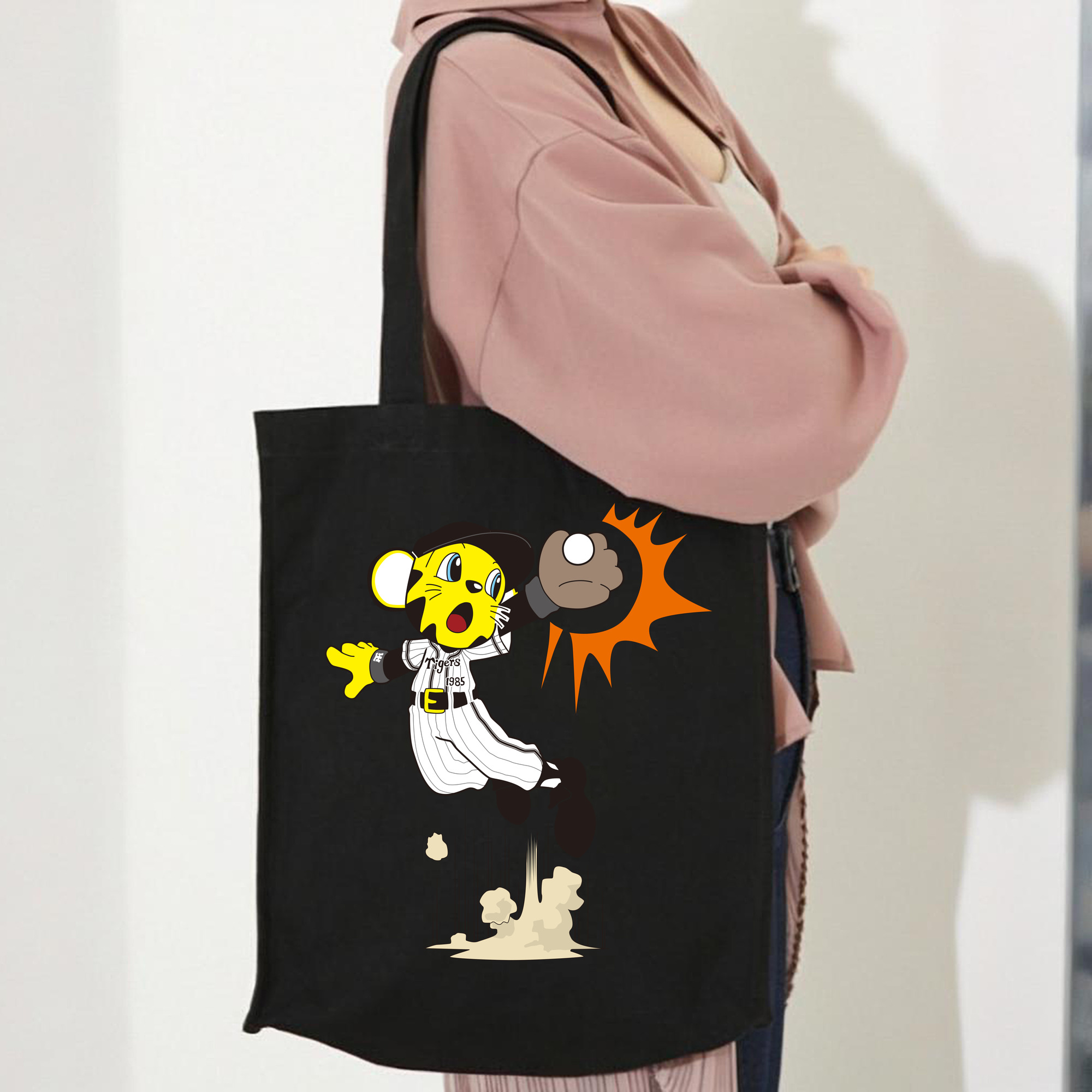 HANSHIN TIGERS MASCOT TO-LUCKY APPLICATION DIVING CATCHING 2015 Logo