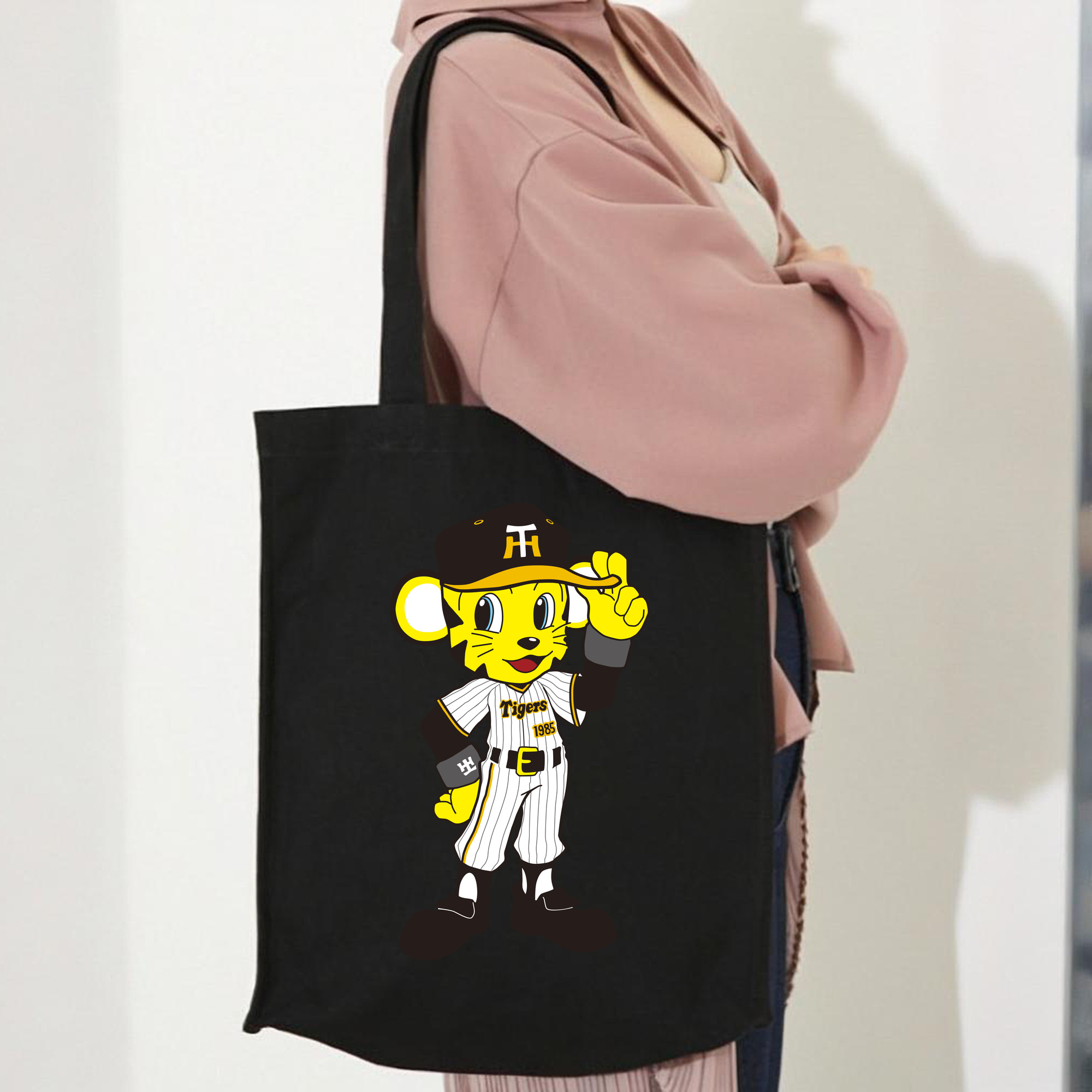 HANSHIN TIGERS MASCOT TO-LUCKY 2022 HOME UNIFORM ORIGINAL Logo
