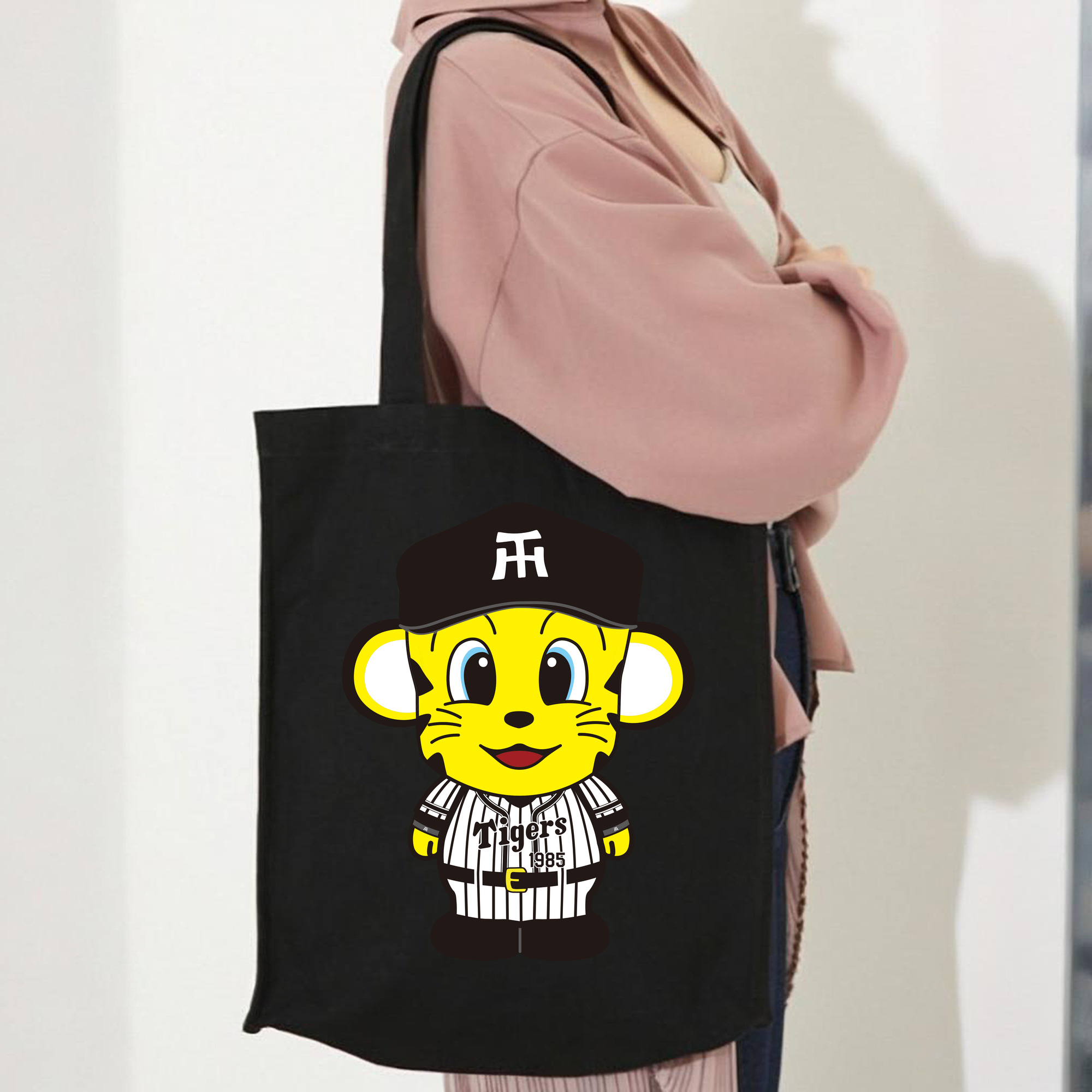 HANSHIN TIGERS MASCOT TO-LUCKY APPLICATION KID STAND 2015 Logo