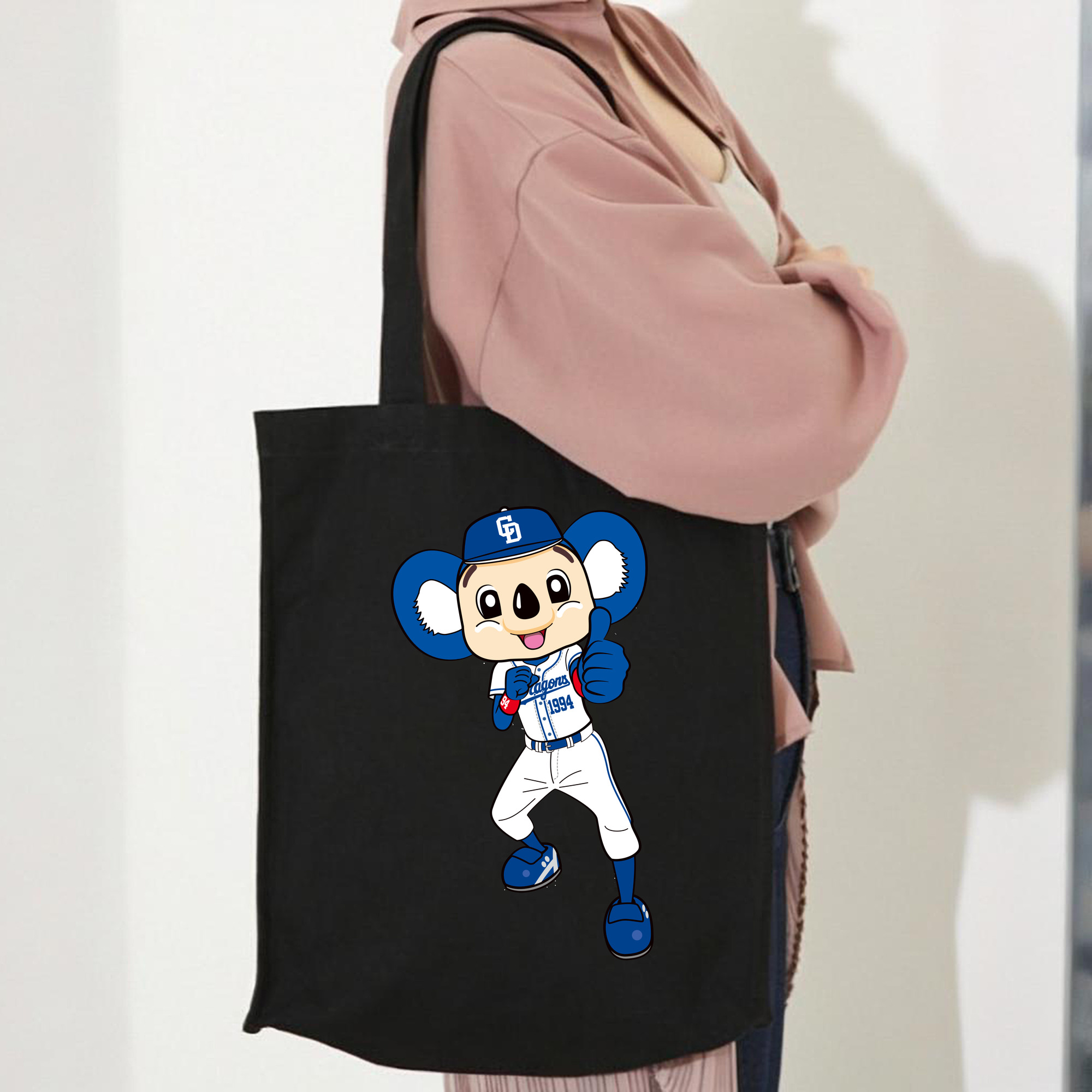 CHUNICHI DRAGONS MASCOT DOALA APPLICATION BEST STAND Logo