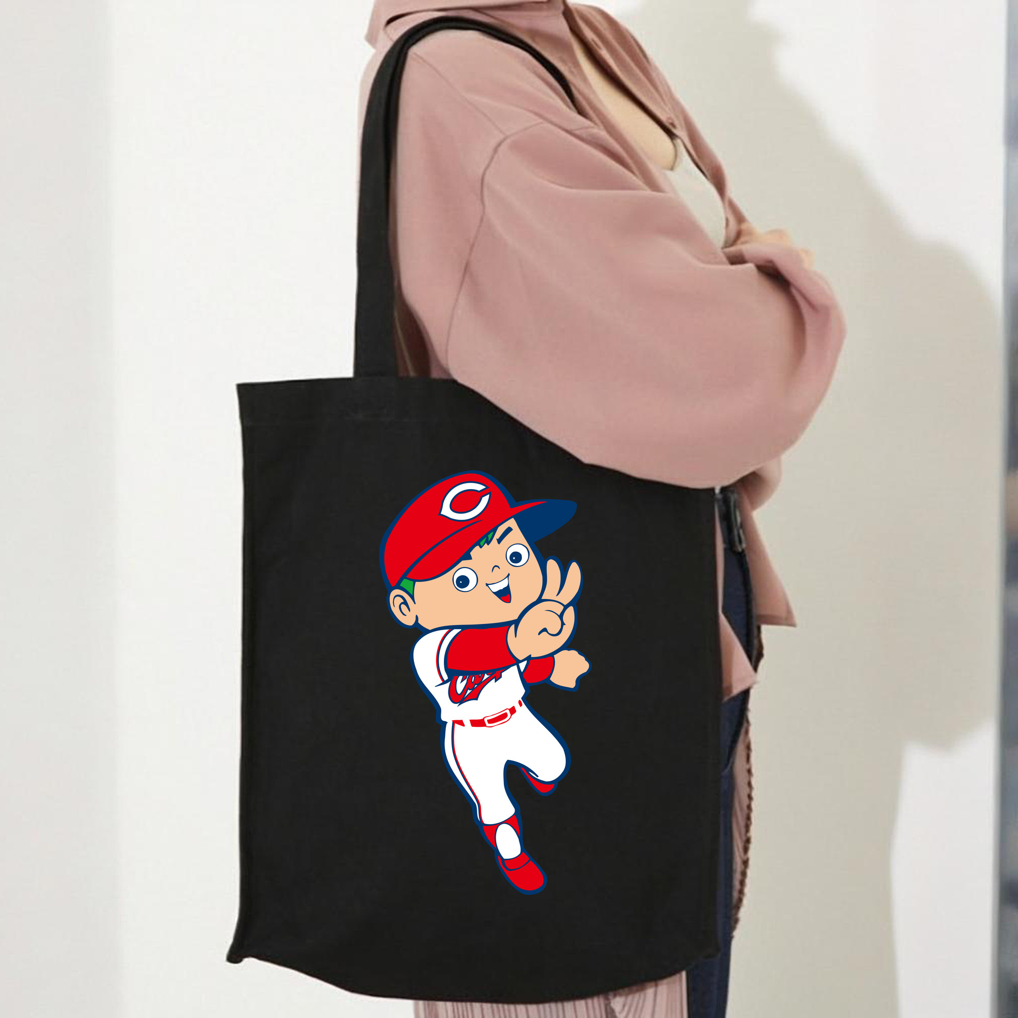 HIROSHIMA TOYO CARP MASCOT APPLICATION THROW Logo