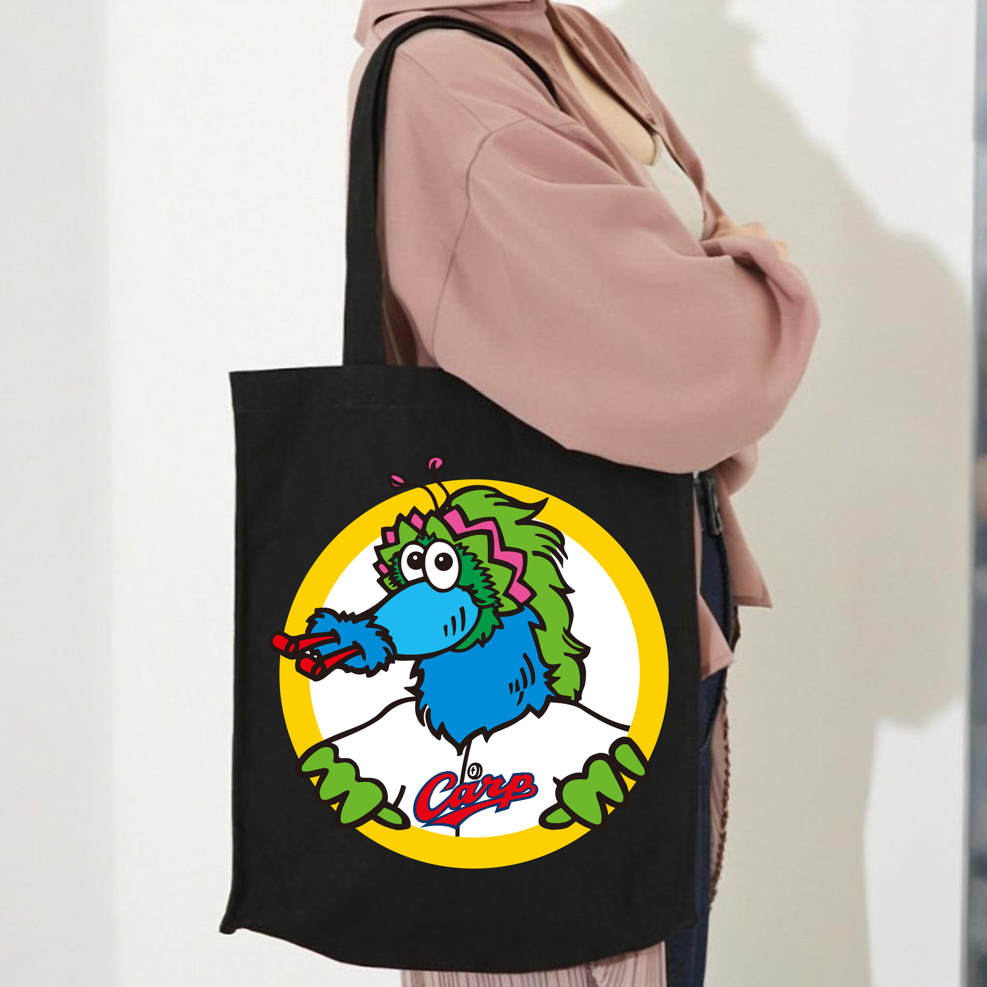 HIROSHIMA TOYO CARP MASCOT SLYLY APPLICATION ROUND Logo