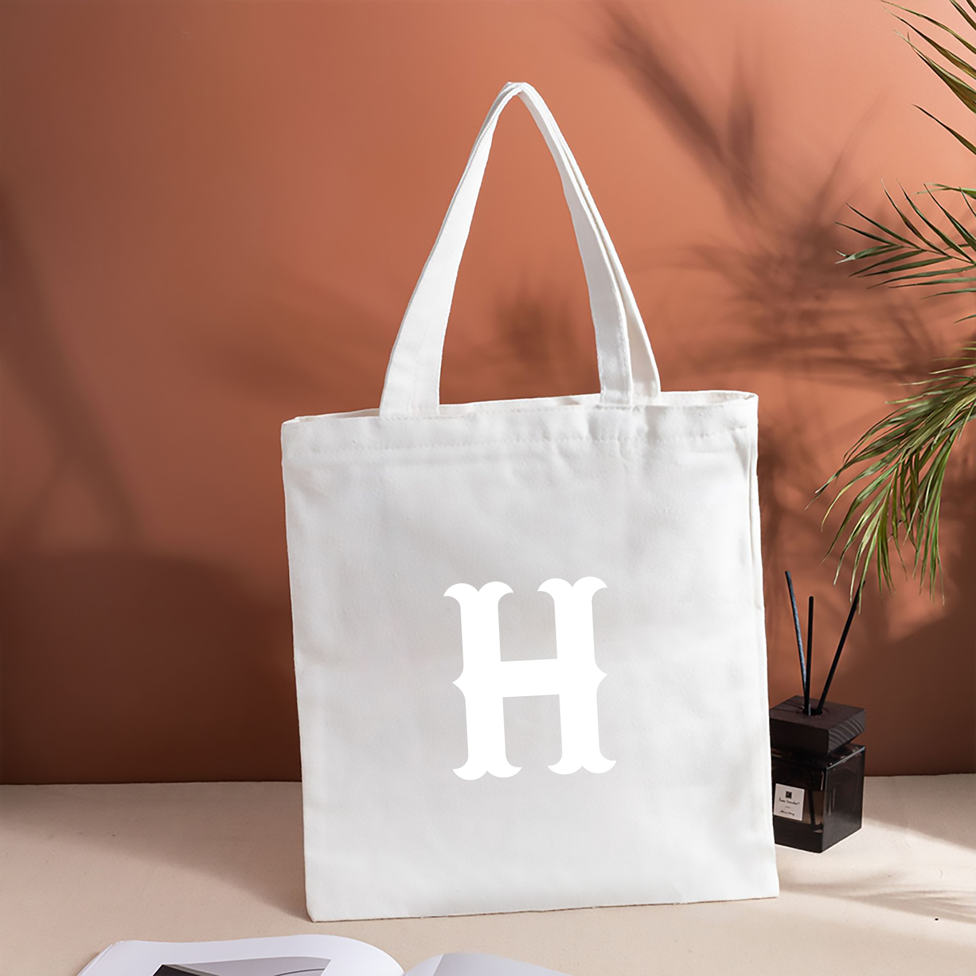 HIROSHIMA TOYO CARP OFFICIAL FLAG Logo