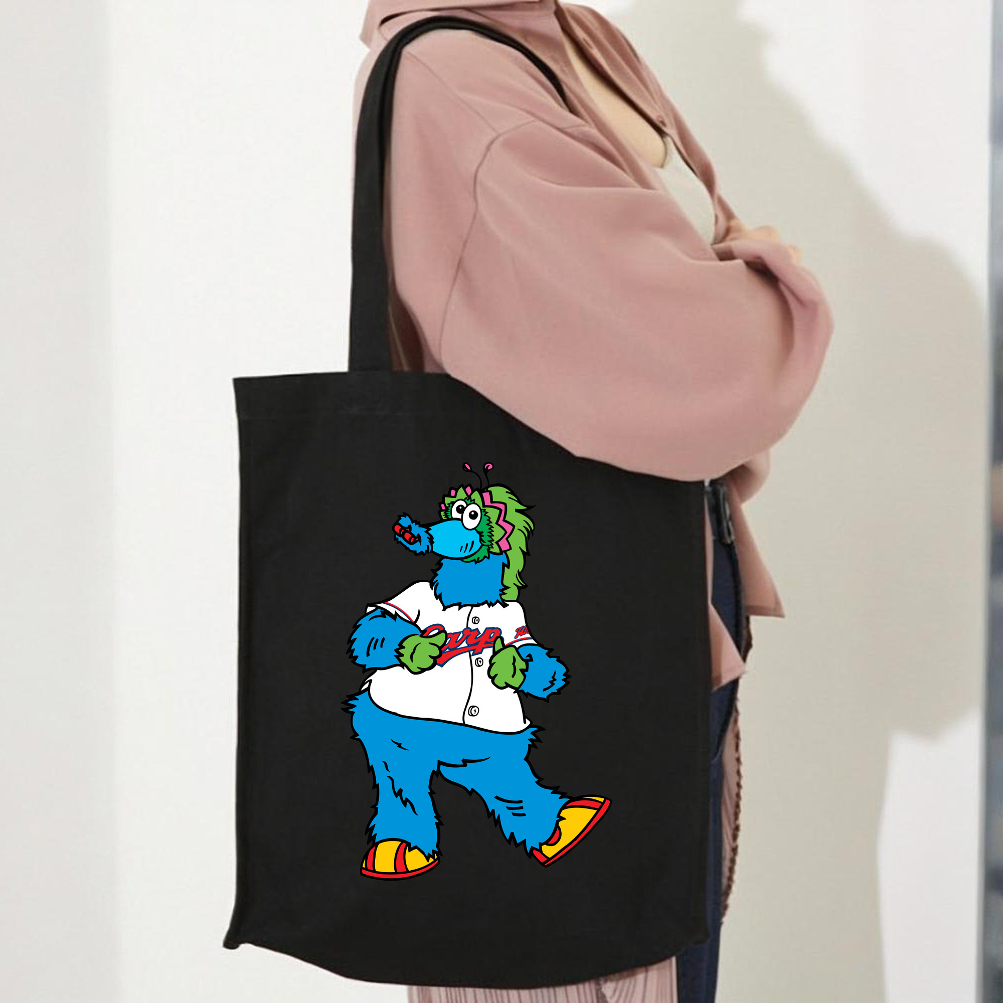 HIROSHIMA TOYO CARP MASCOT SLYLY APPLICATION DANCE Logo