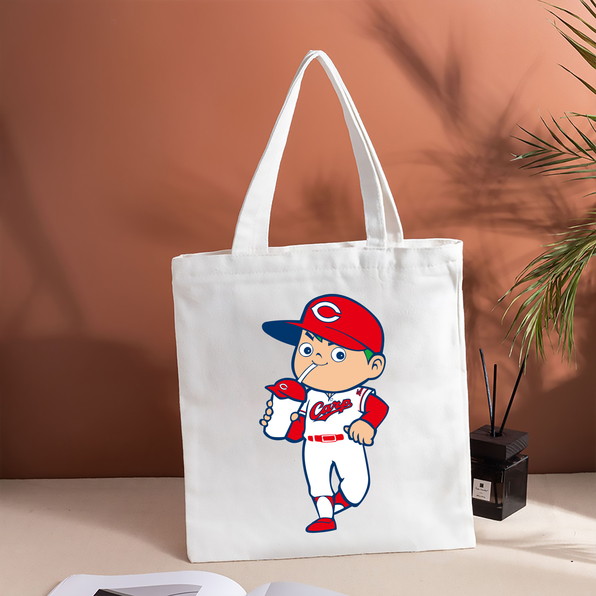 HIROSHIMA TOYO CARP MASCOT APPLICATION DRINK Logo