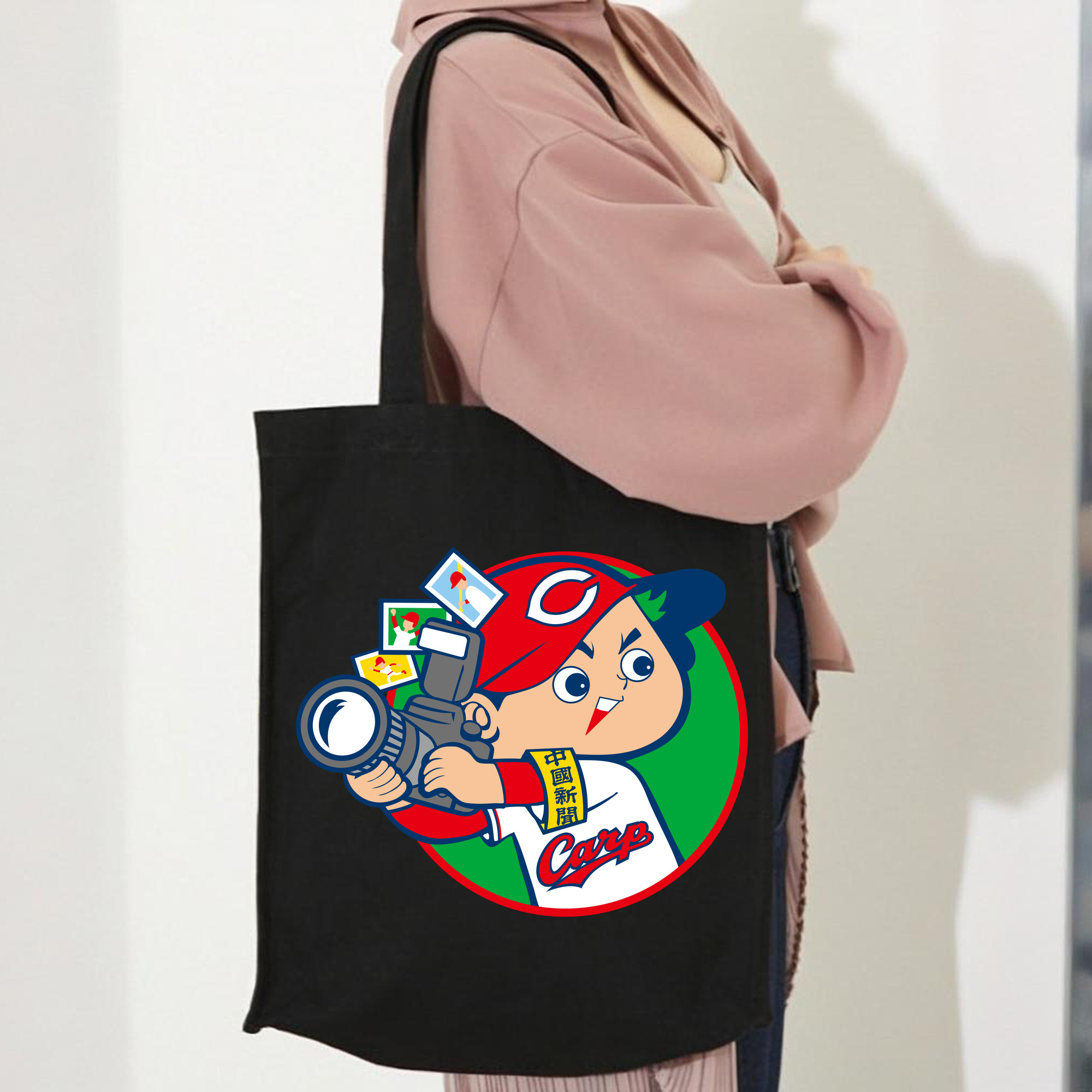 HIROSHIMA TOYO CARP CARP BOYA EMBLEM APPLICATION CAMERA Logo