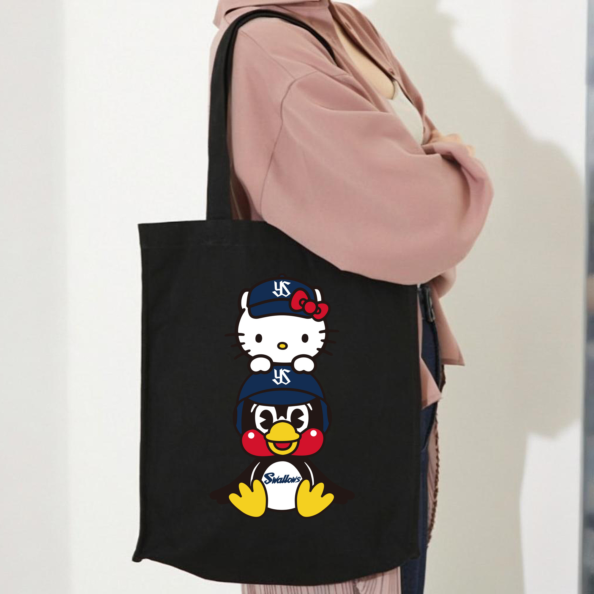 TOKYO YAKULT SWALLOWS MASCOT TSUBAKURO HELLO KITTY Logo