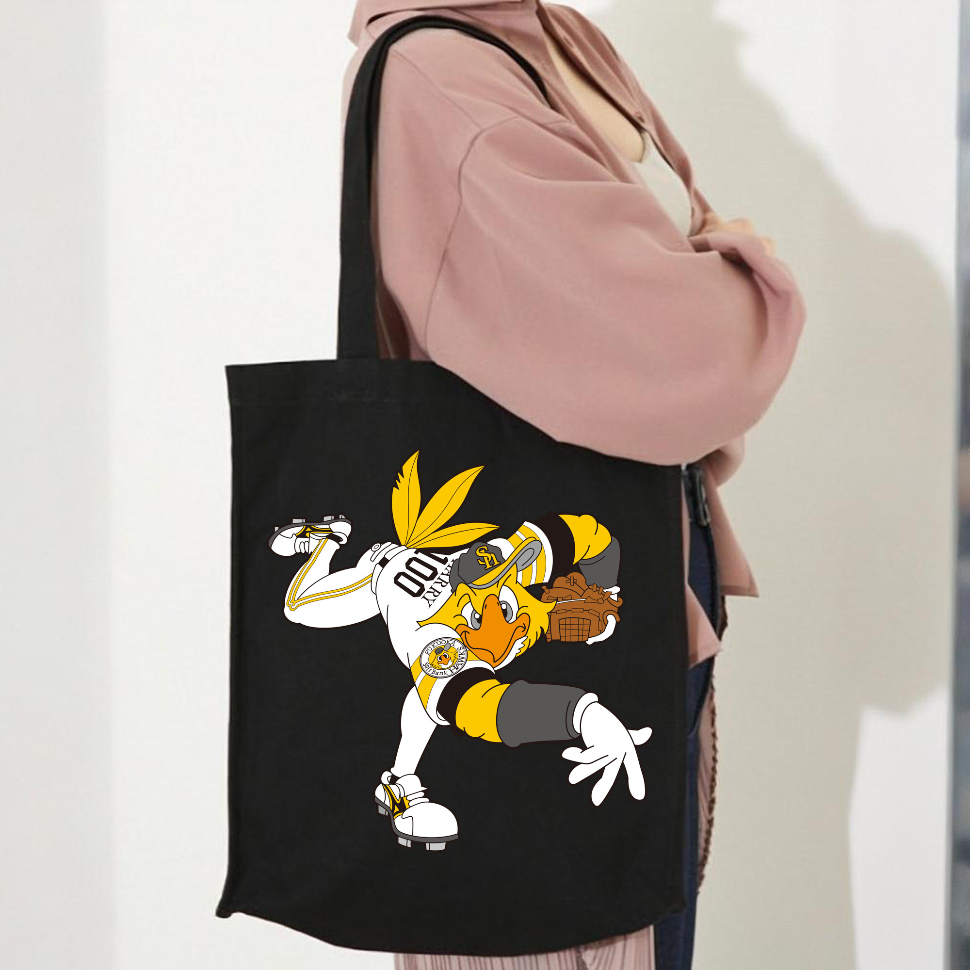 FUKUOKA SOFTBANK HAWKS MASCOT HARRY HAWK APPLICATION PITCHING Logo