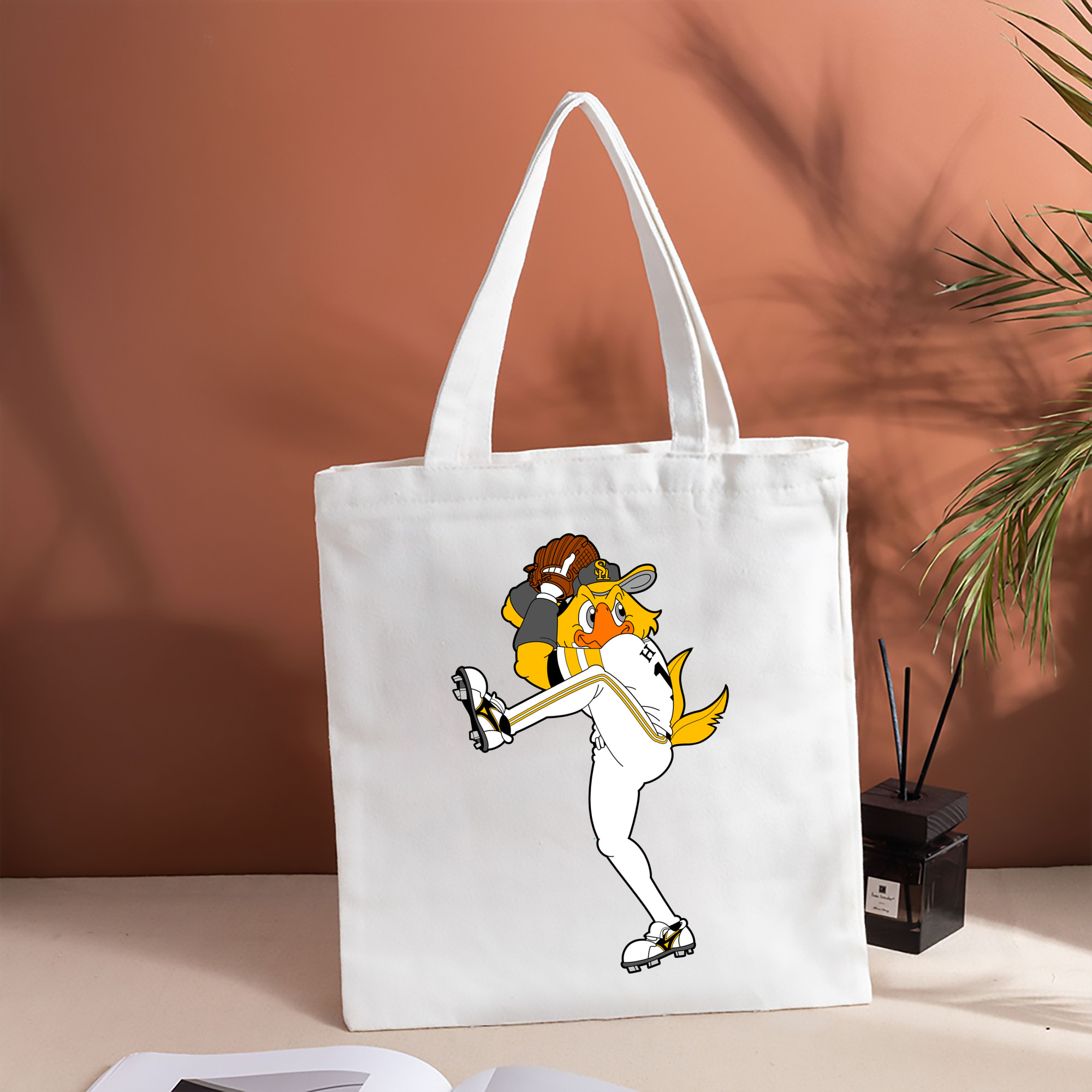 FUKUOKA SOFTBANK HAWKS MASCOT HARRY HAWK APPLICATION WIND UP Logo