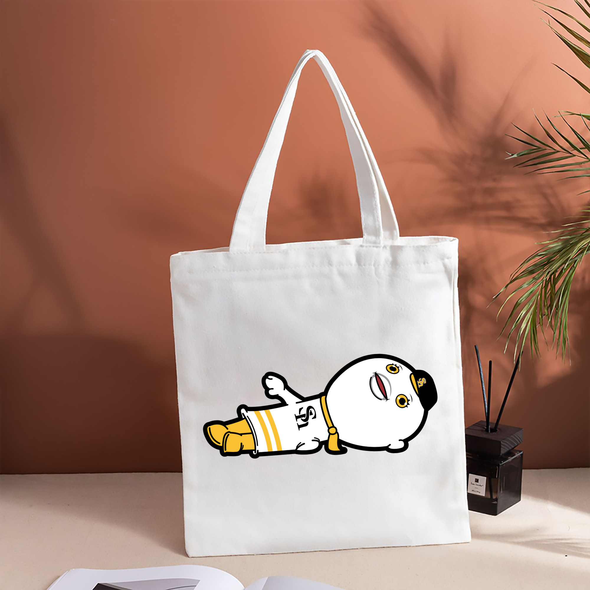 FUKUOKA SOFTBANK HAWKS MASCOT FUSANG APPLICATION LIE DOWN Logo