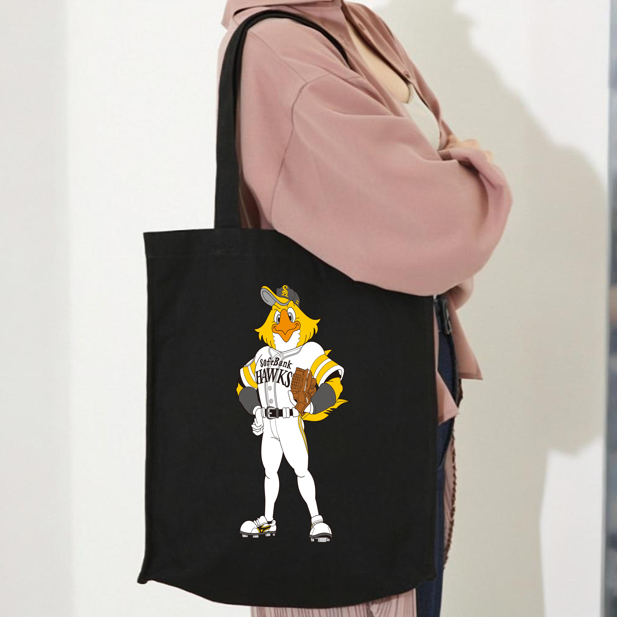 FUKUOKA SOFTBANK HAWKS MASCOT HARRY HAWK APPLICATION PITCHING STANDING Logo