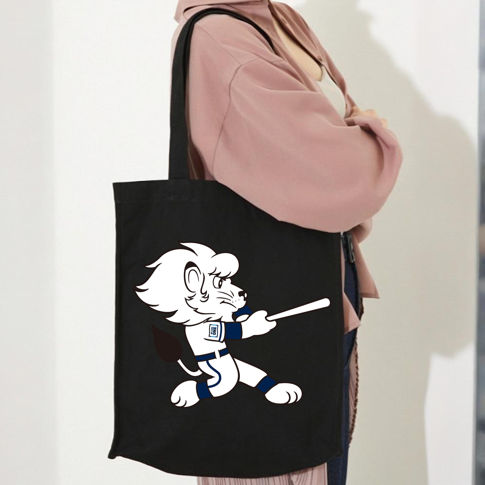 SAITAMA SEIBU LIONS MASCOT LEO APPLICATION BATTING WE ARE THE ONE Logo