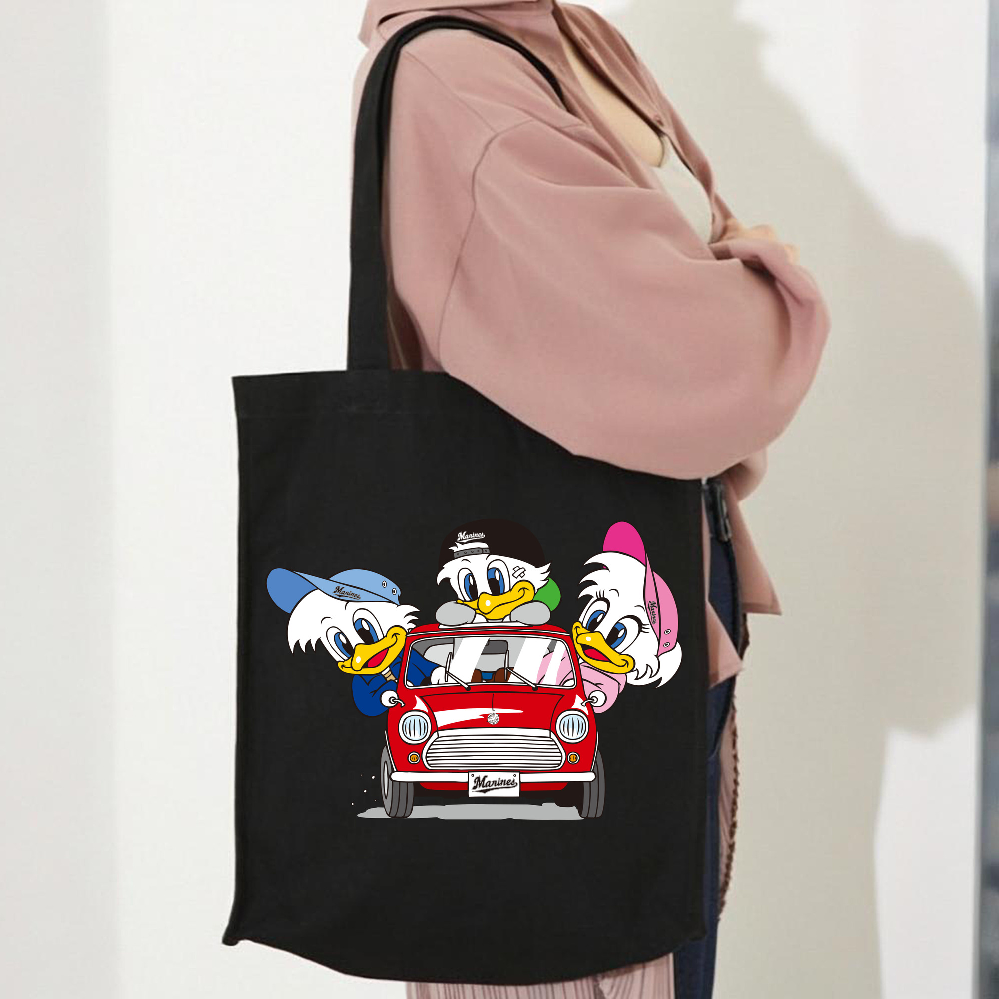 CHIBA LOTTE MARINES MASCOT CAR Logo